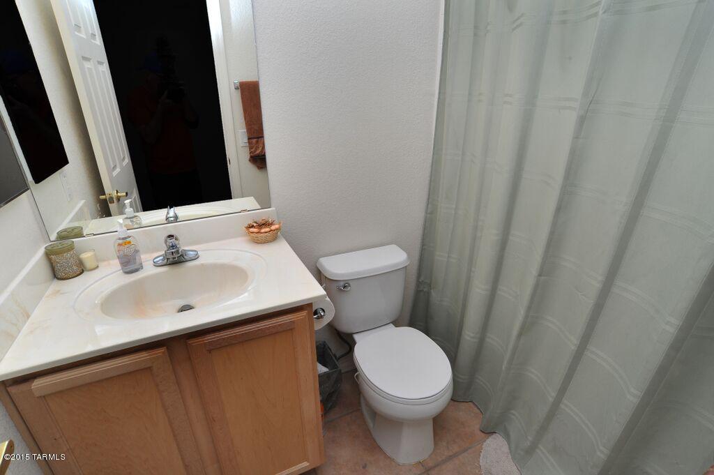 5663 W King Snake Drive