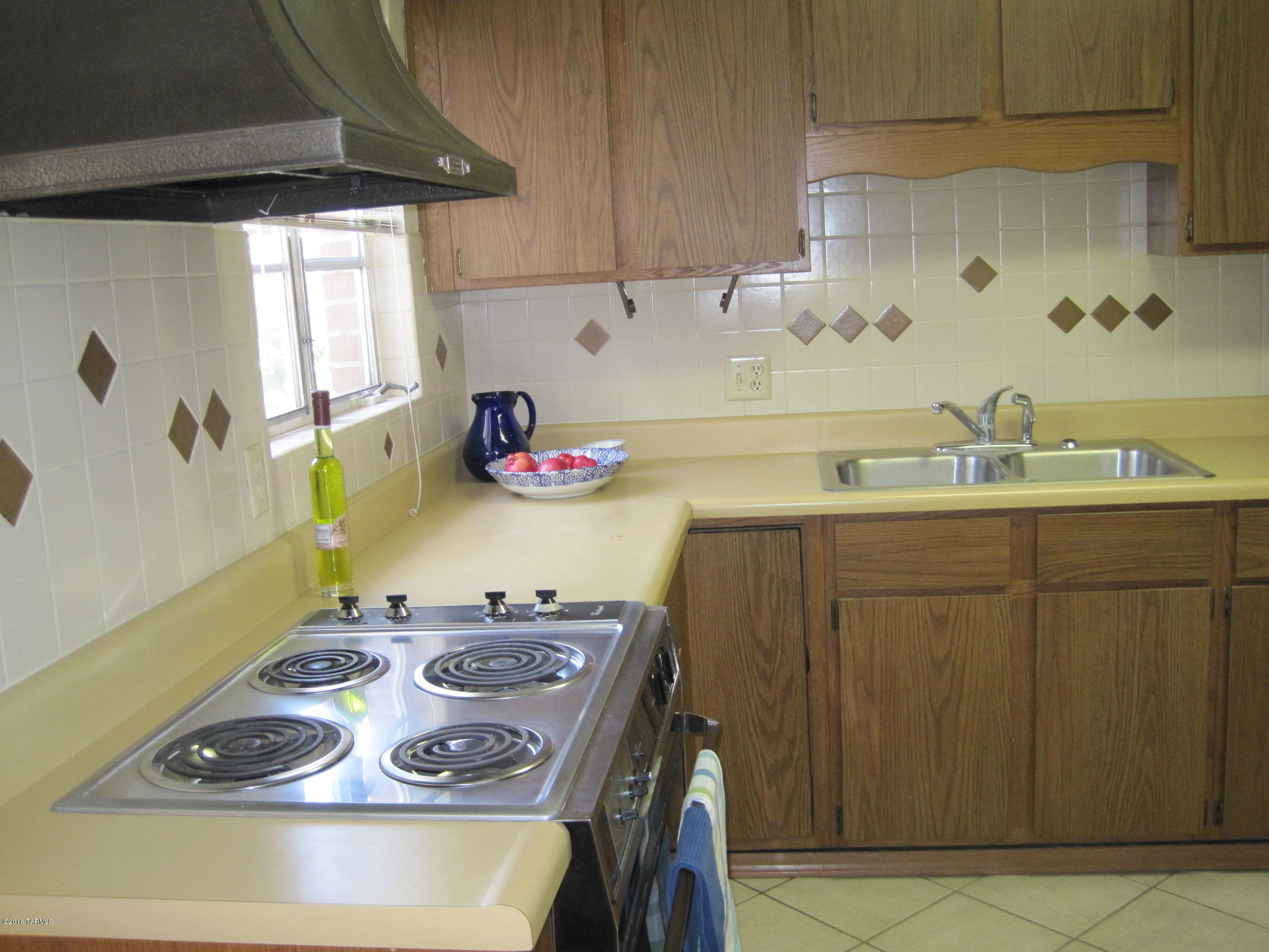 4866 E Cooper Street