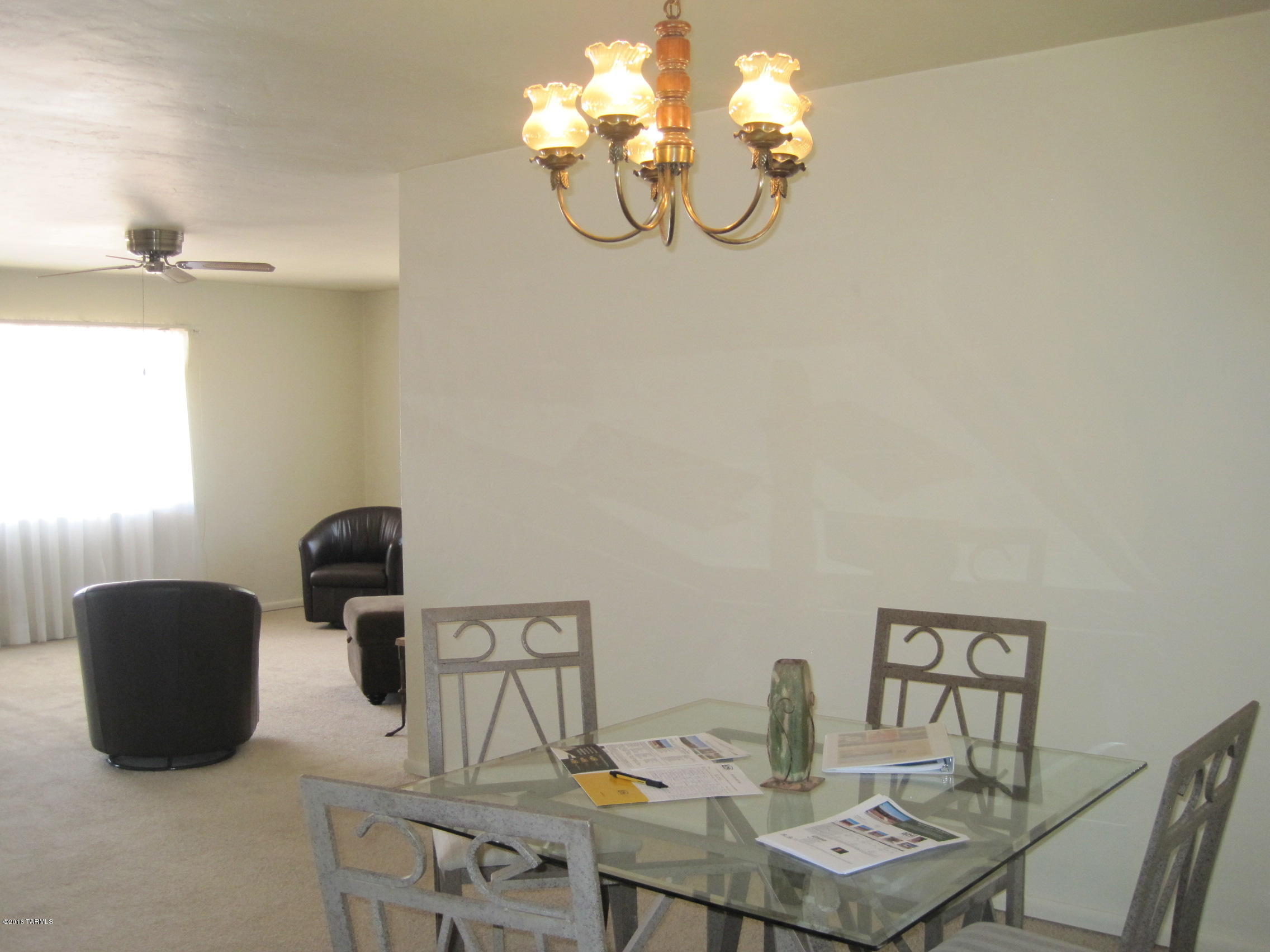 4866 E Cooper Street