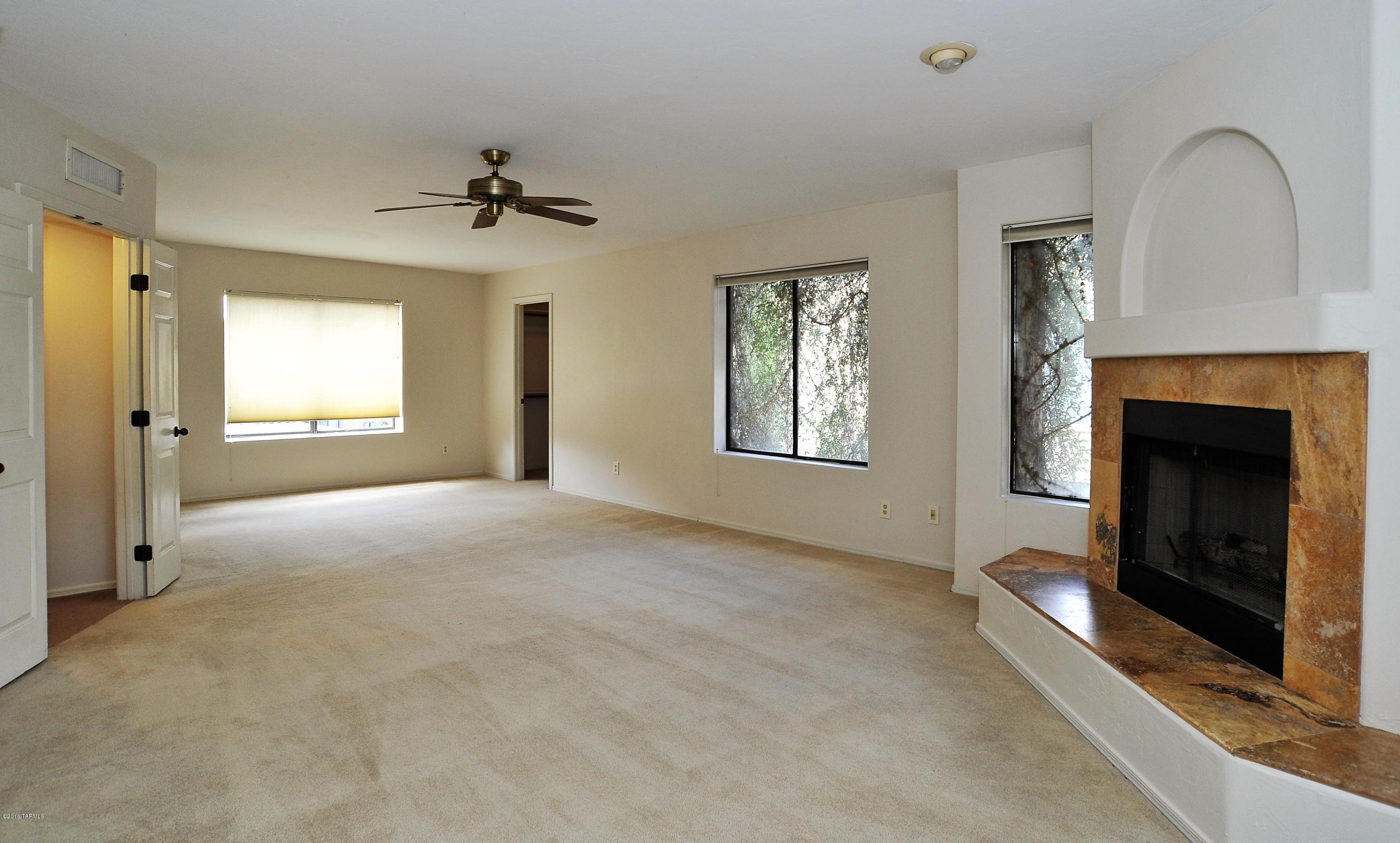 2920 E Sierra Vista Road