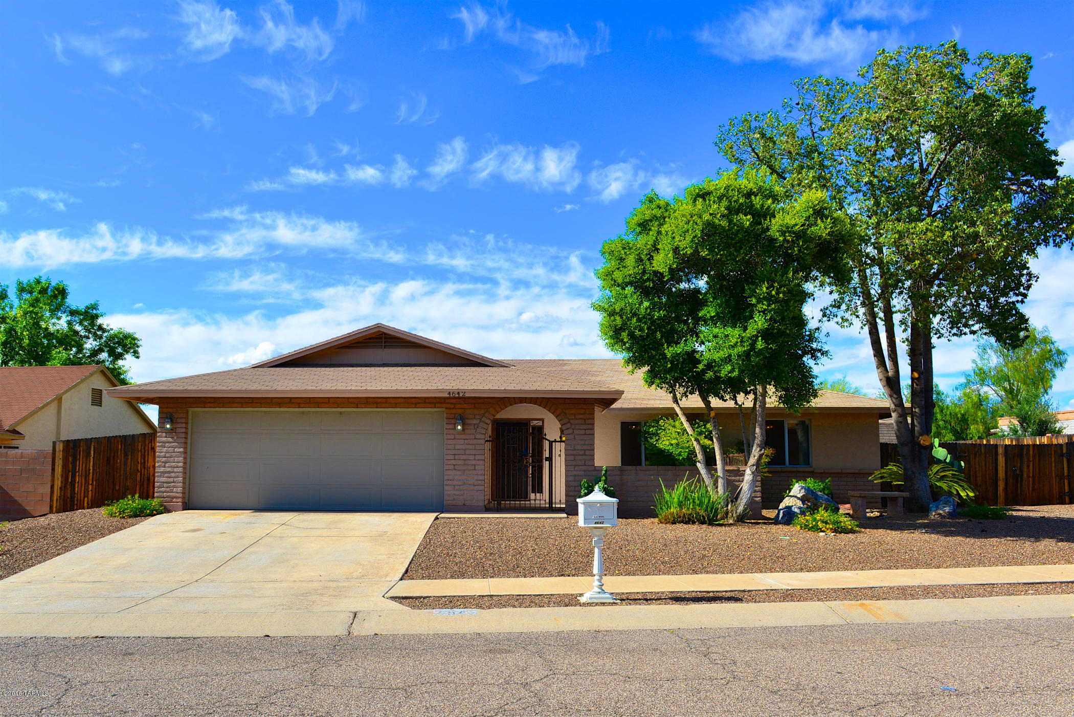 4642 W Red Wolf Drive