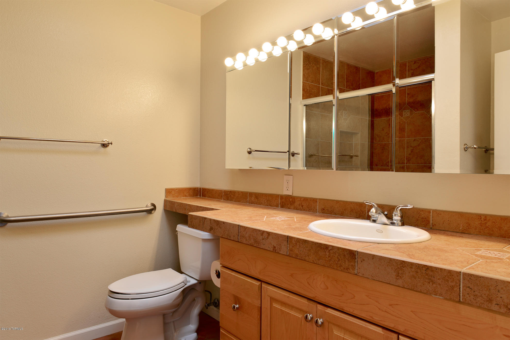 4642 W Red Wolf Drive