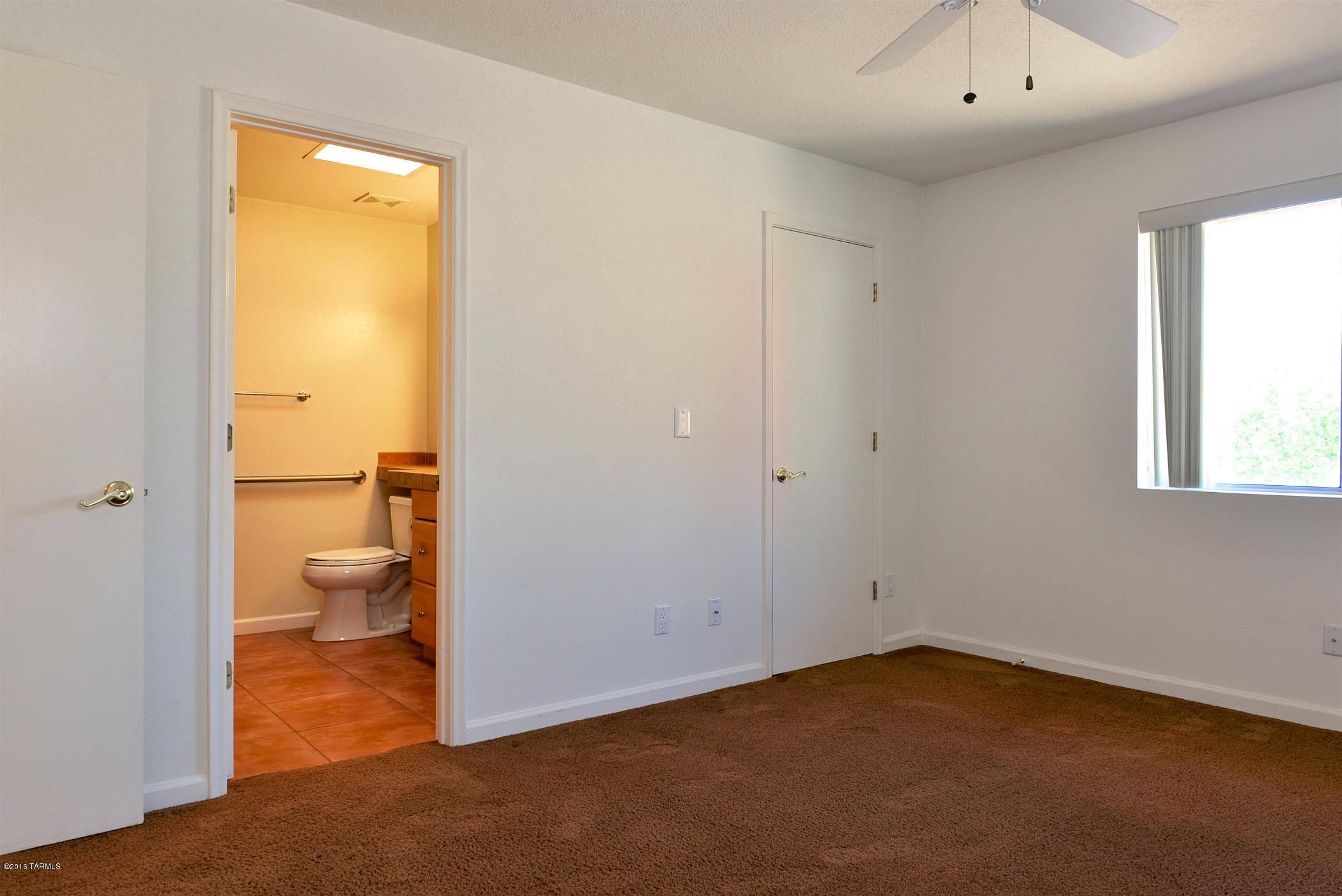 4642 W Red Wolf Drive