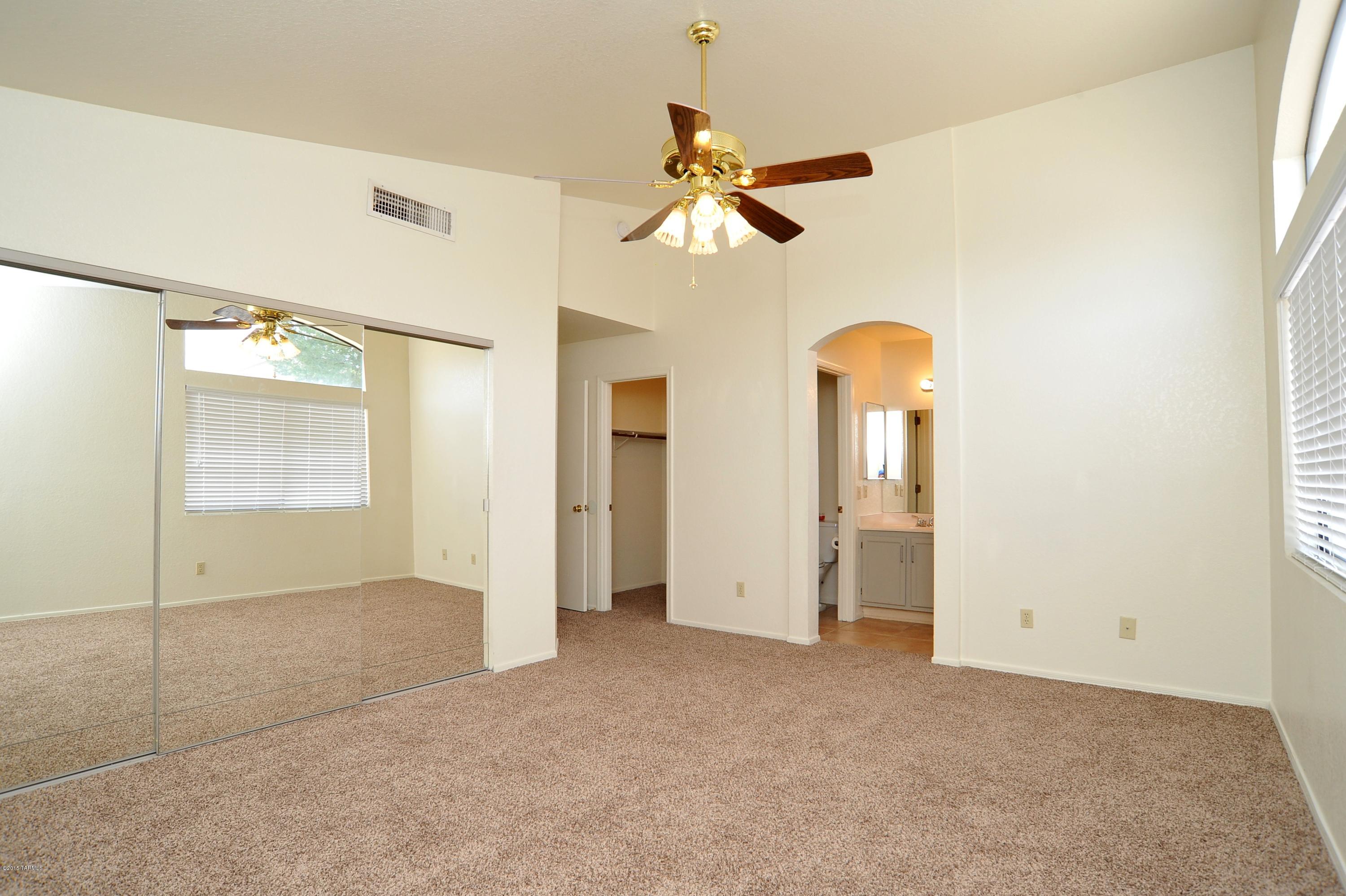 8641 N Rasmussen Avenue