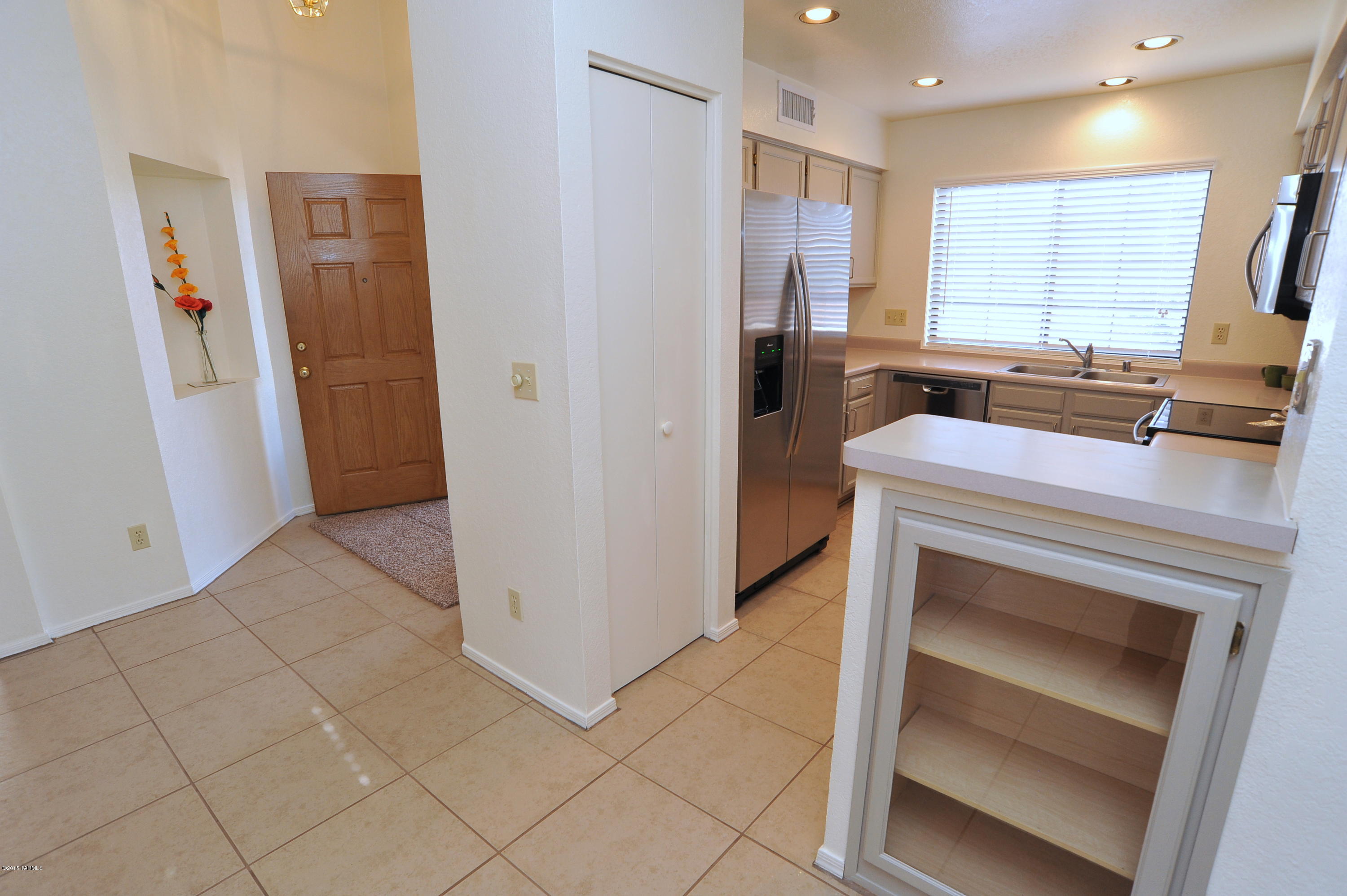 8641 N Rasmussen Avenue