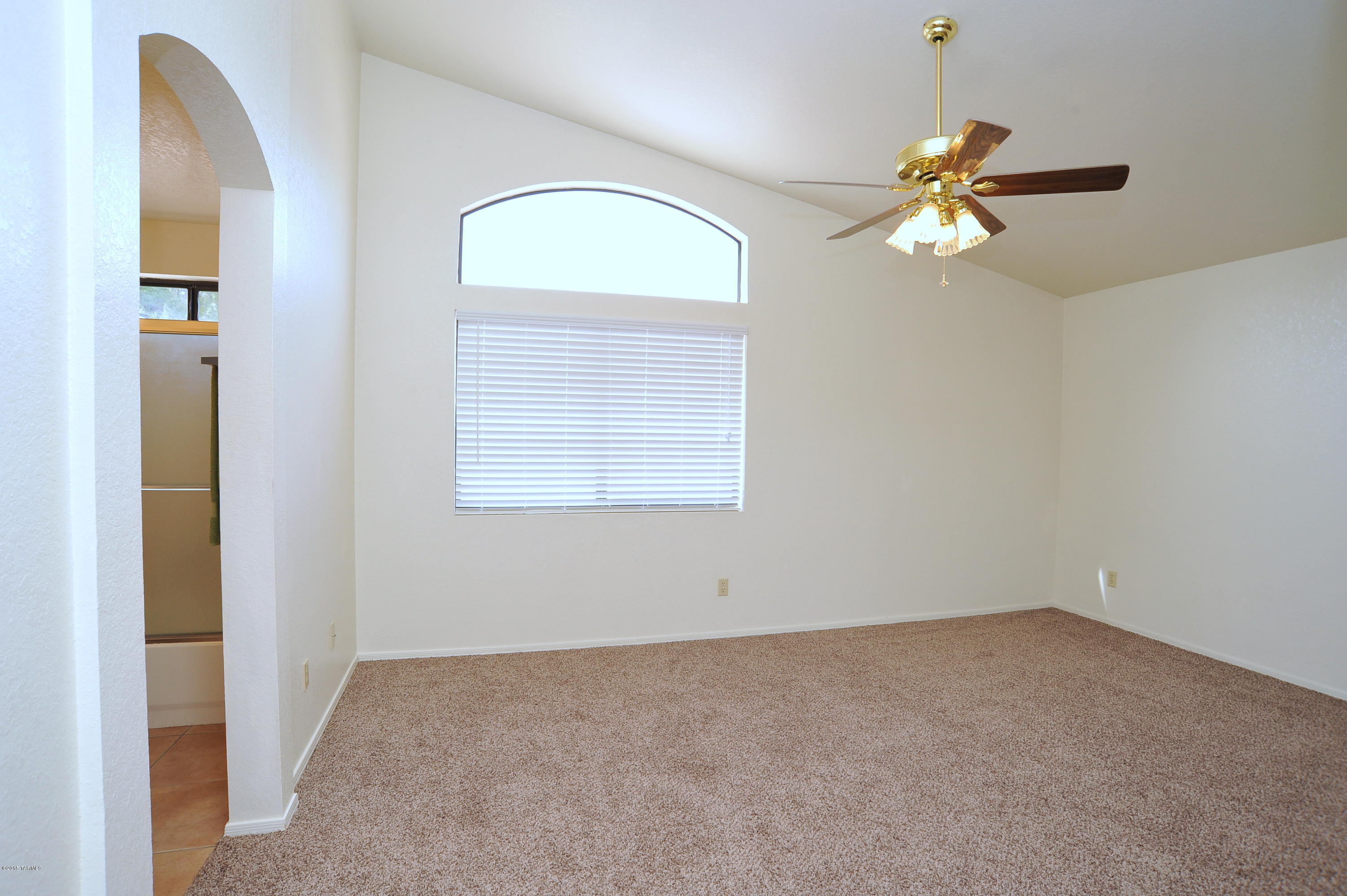 8641 N Rasmussen Avenue