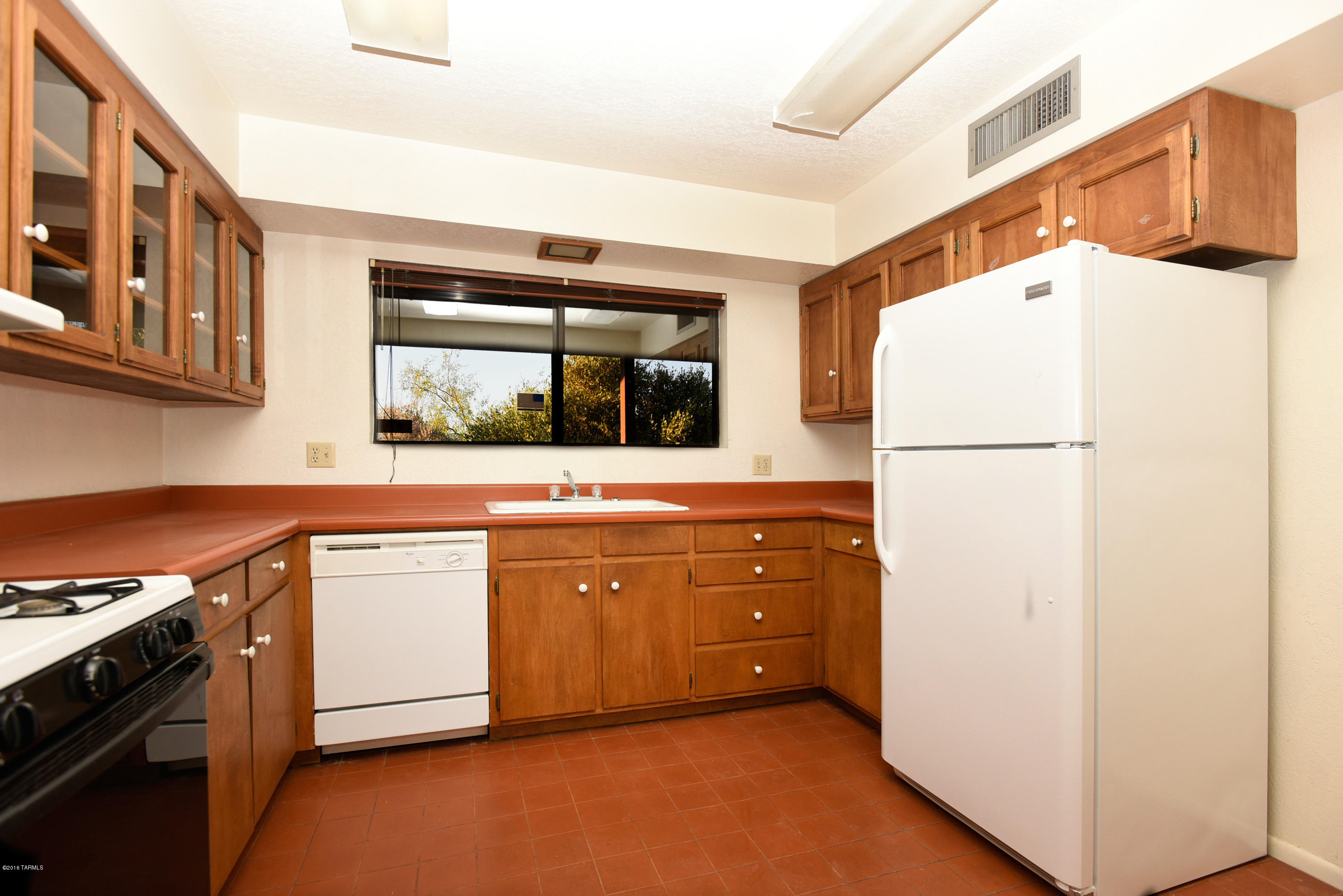 825 N Windbell Circle