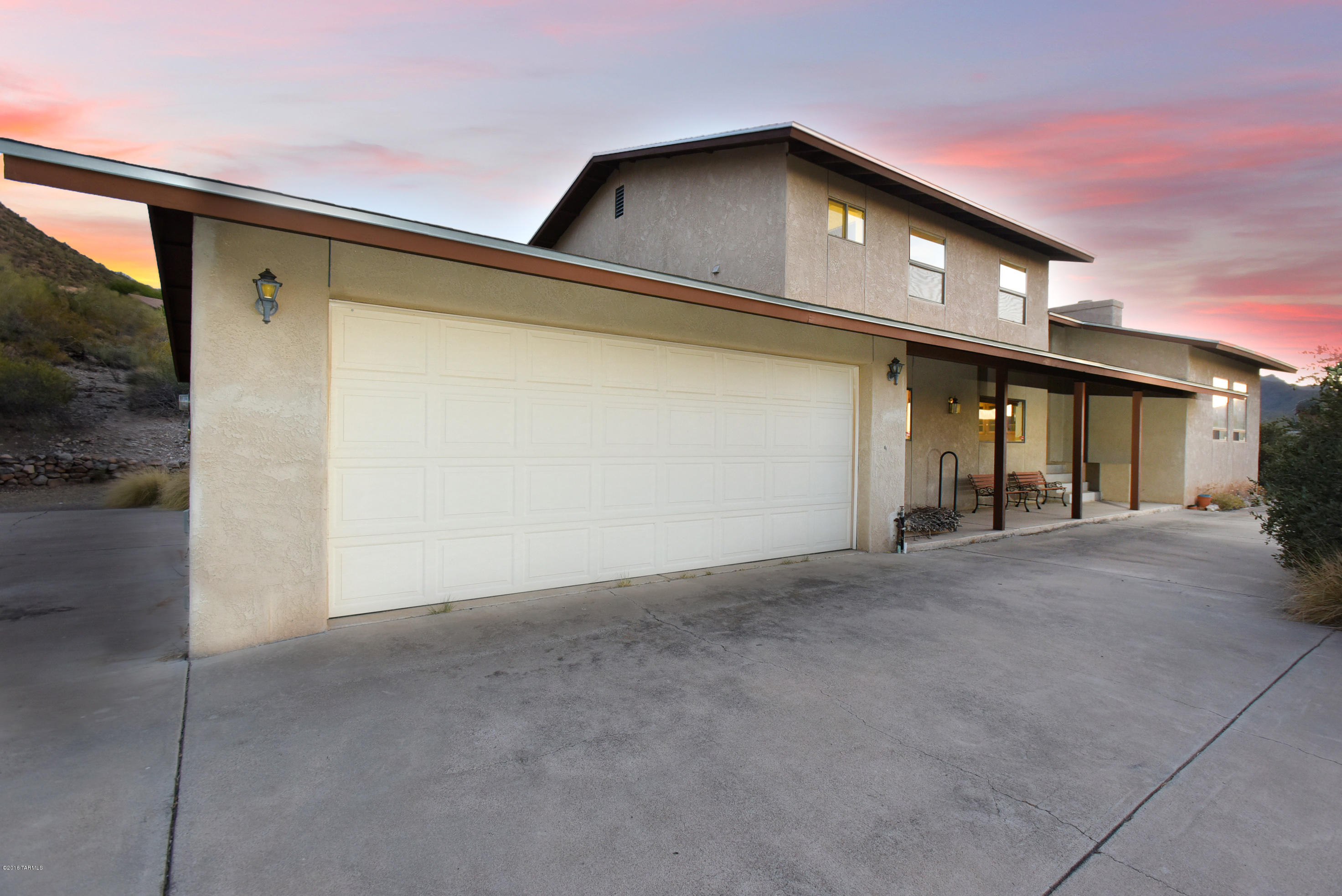 825 N Windbell Circle