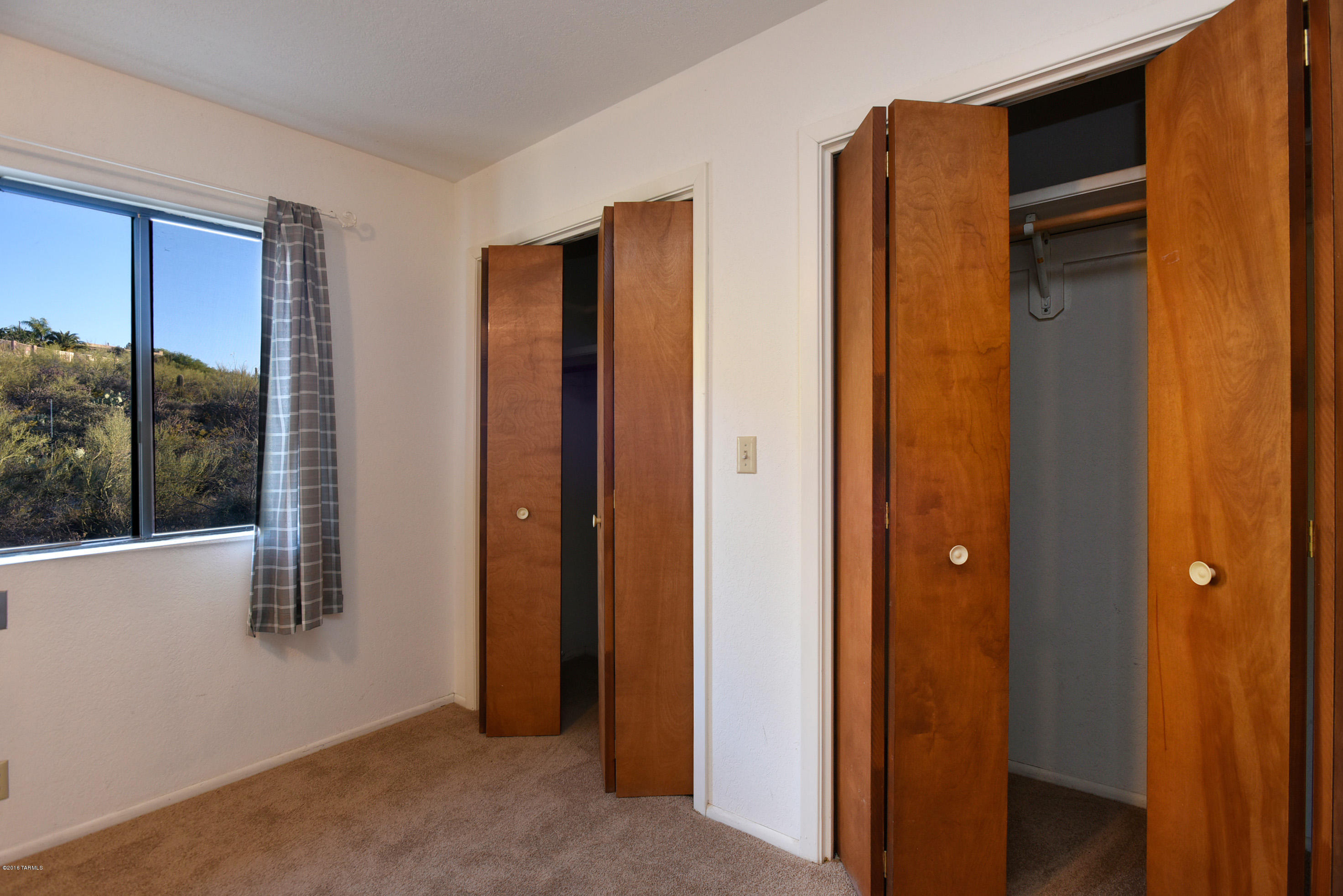 825 N Windbell Circle