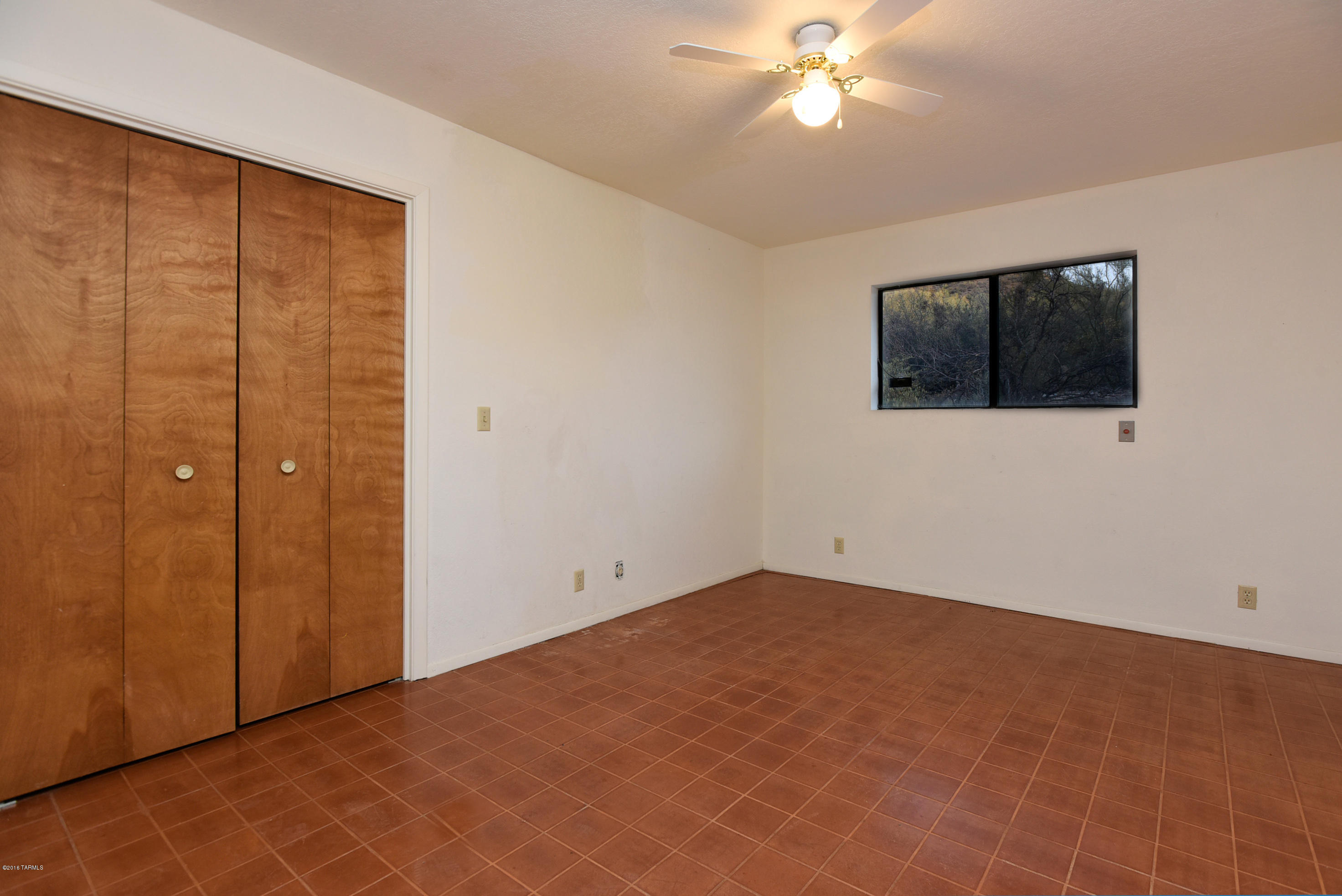 825 N Windbell Circle