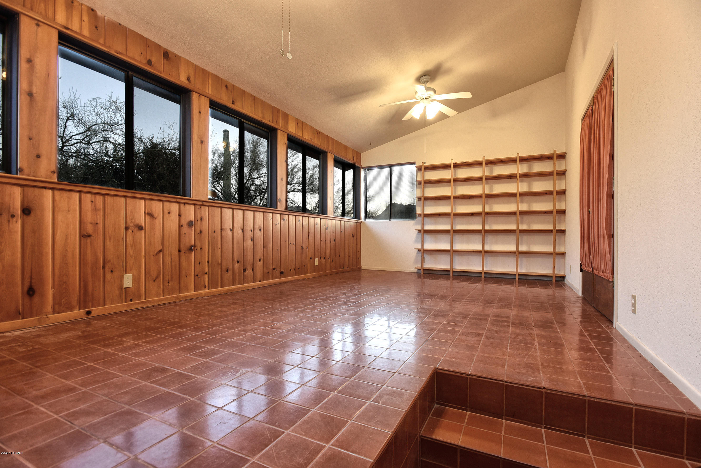 825 N Windbell Circle