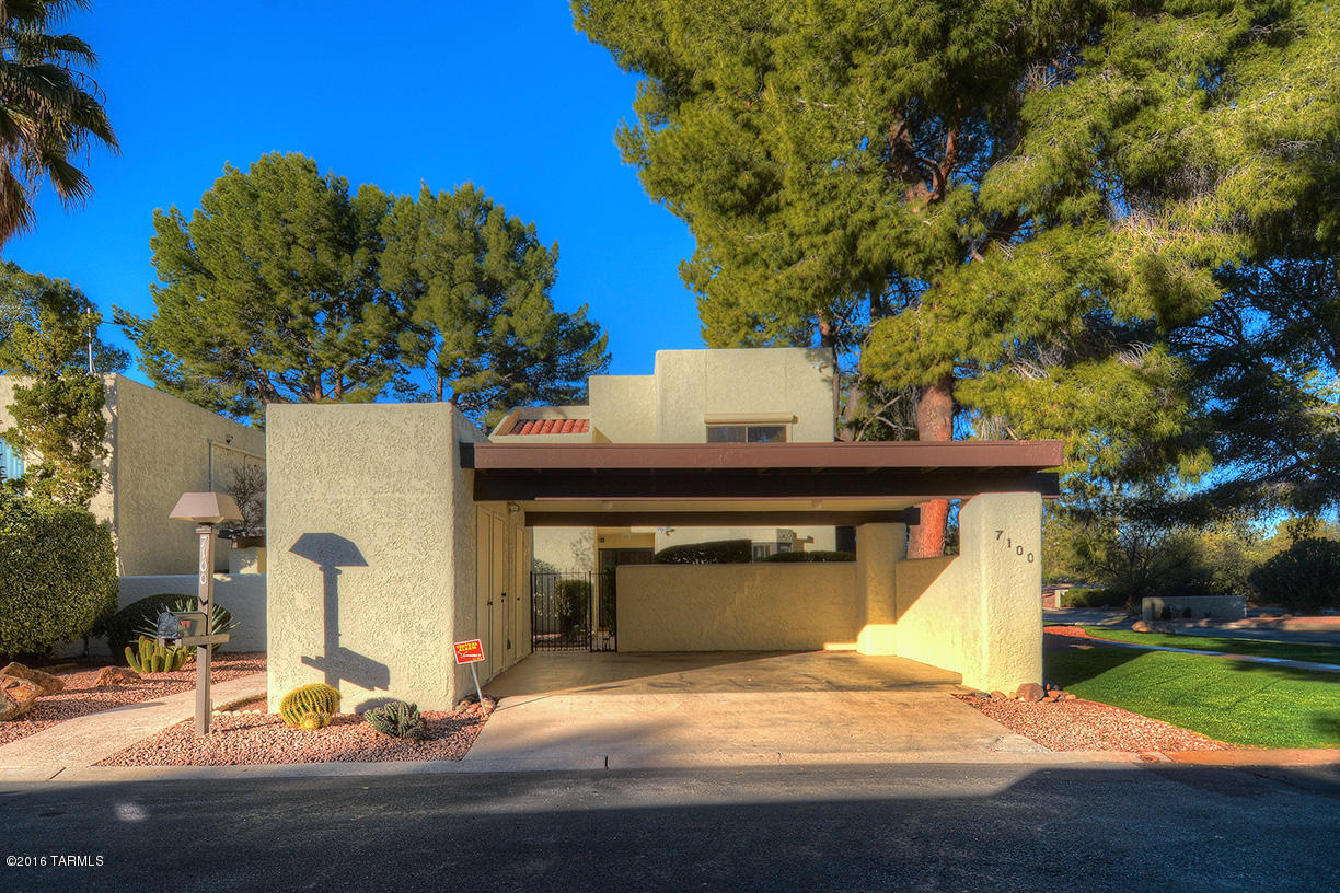 7100 E Camino Del Rio