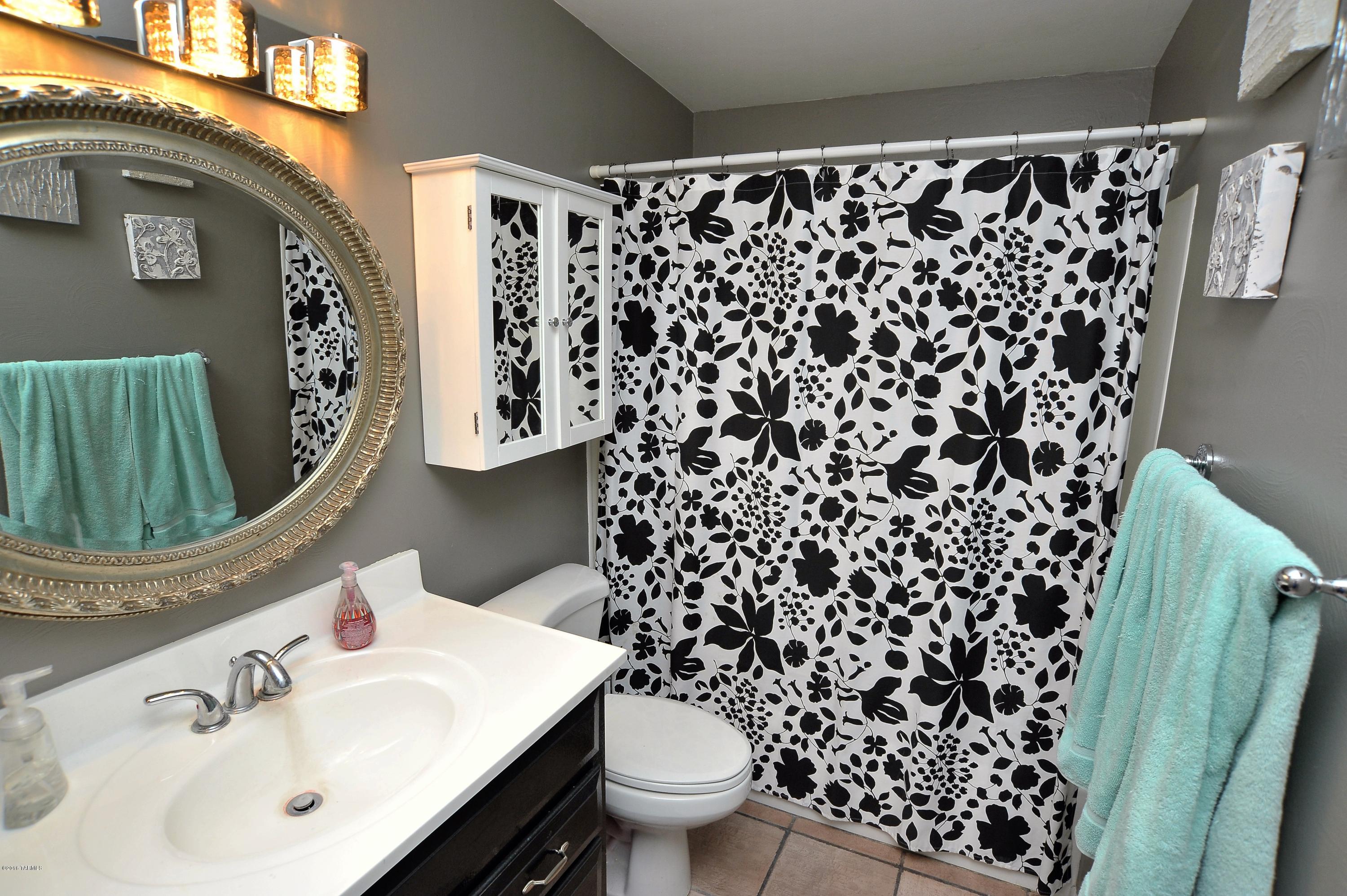 3669 W Wesleyan Drive