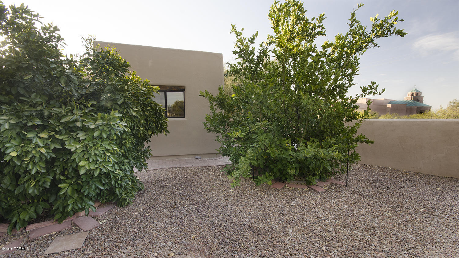 2865 W Placita Paciente