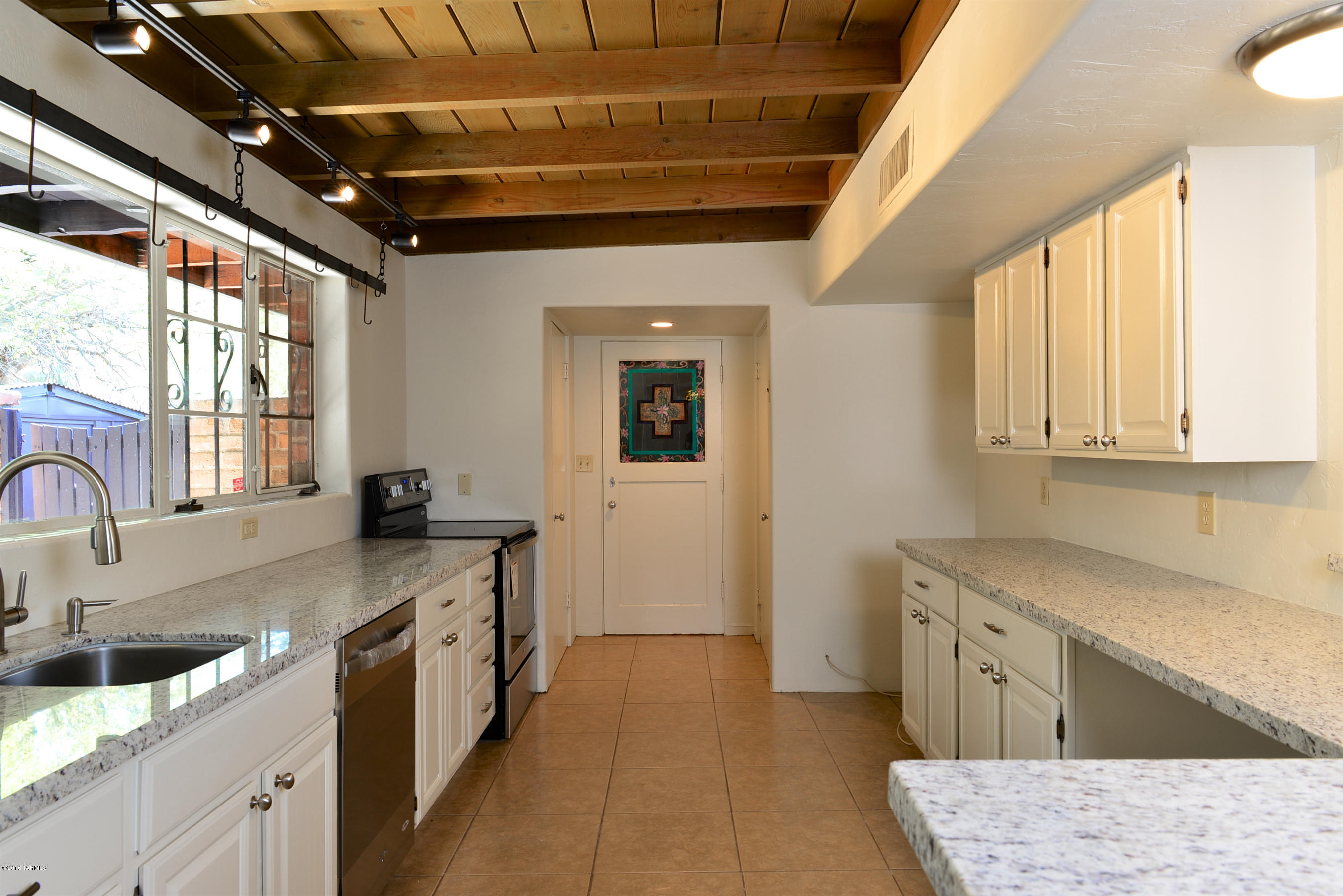 4032 E Elmwood Street