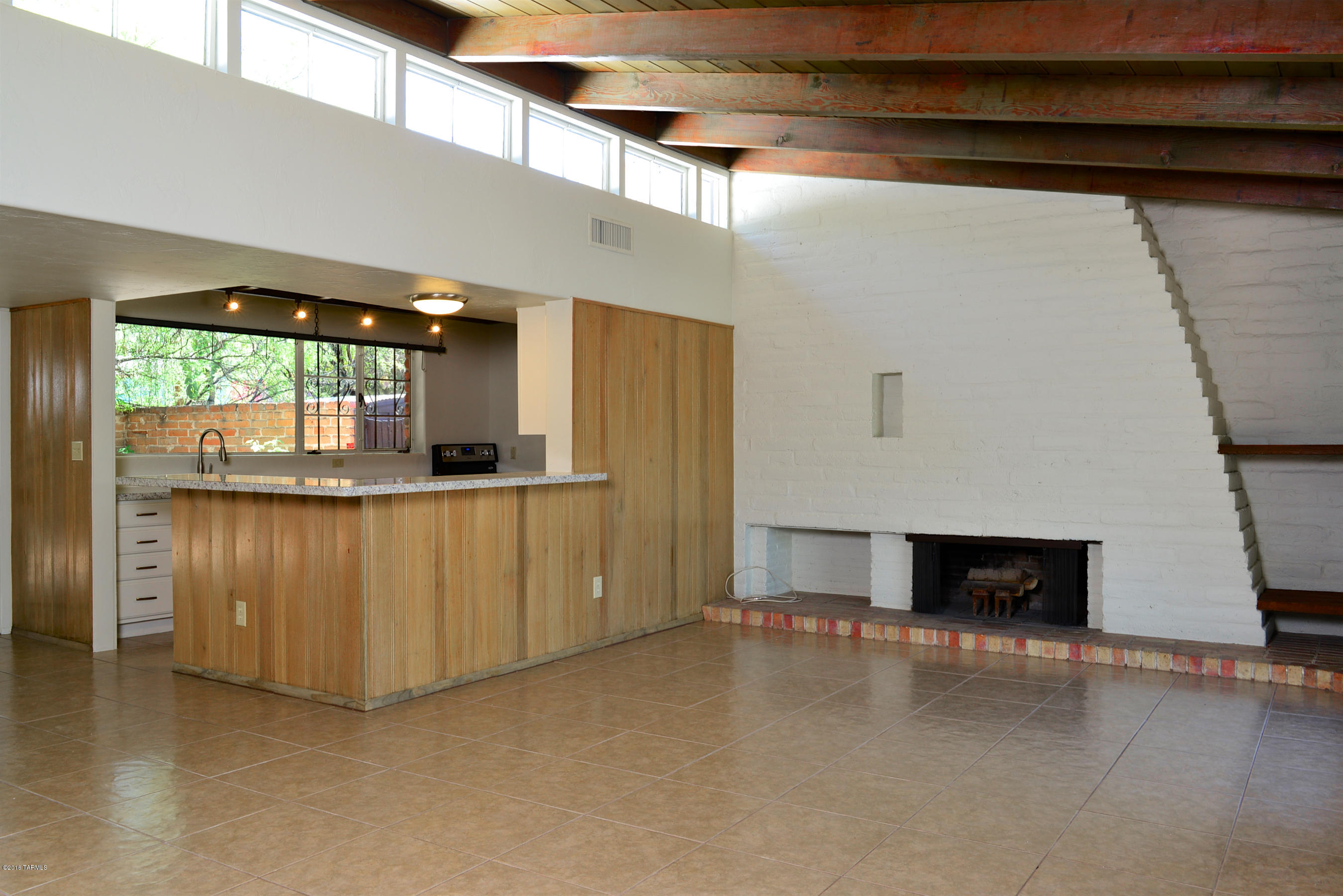 4032 E Elmwood Street