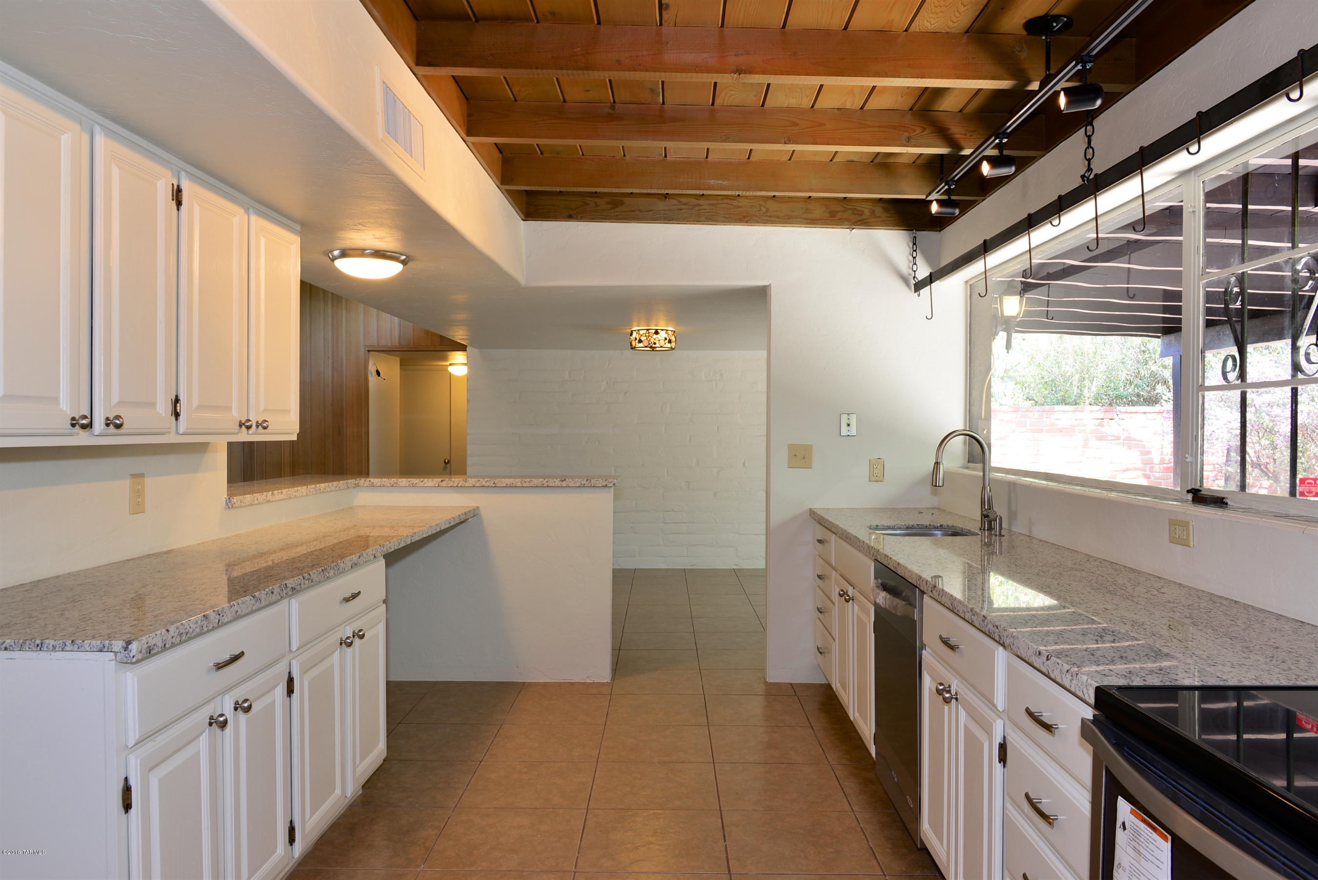 4032 E Elmwood Street