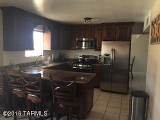 1929 W Mountain Oak Lane