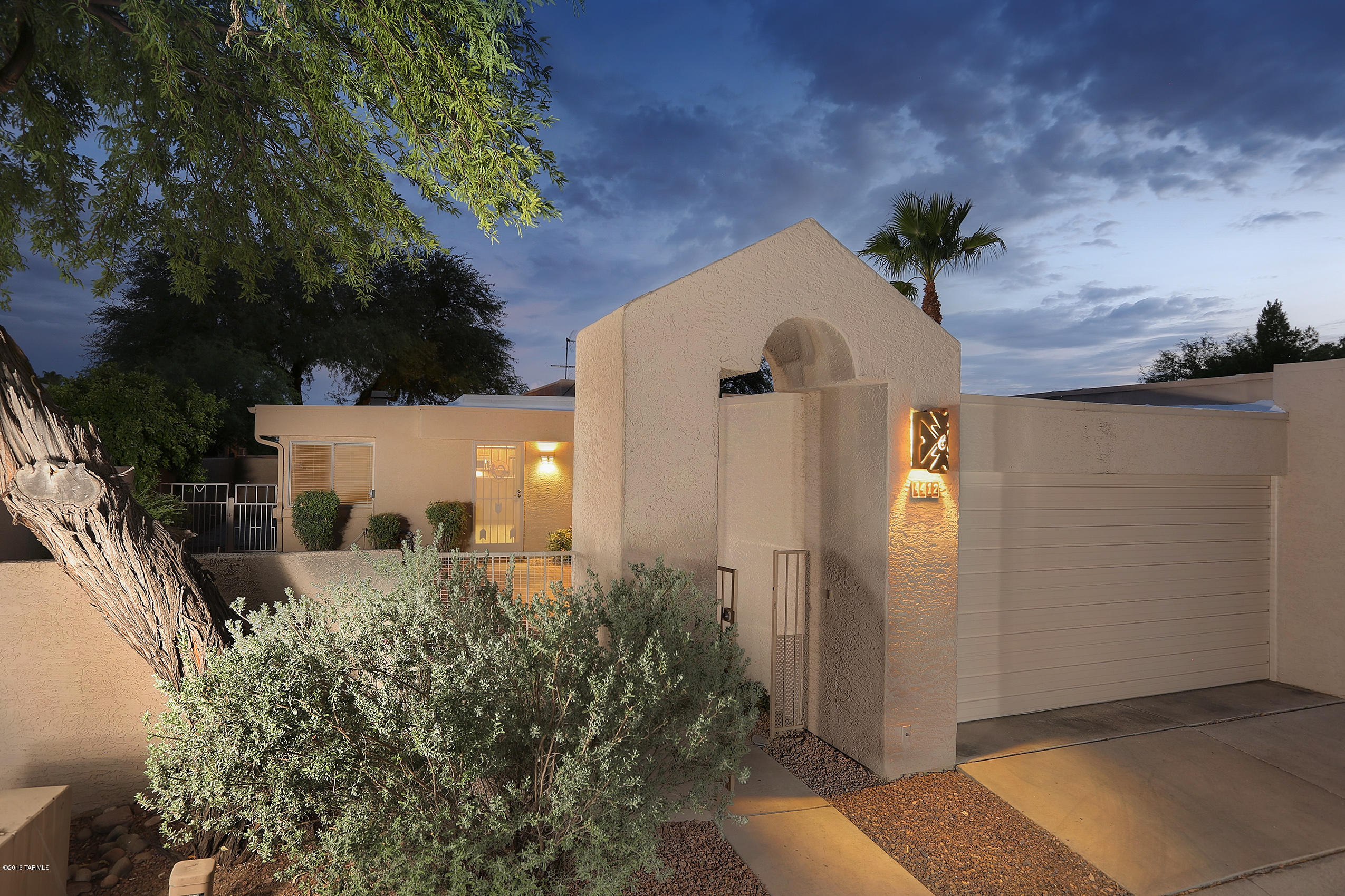 4412 E Kleindale Road