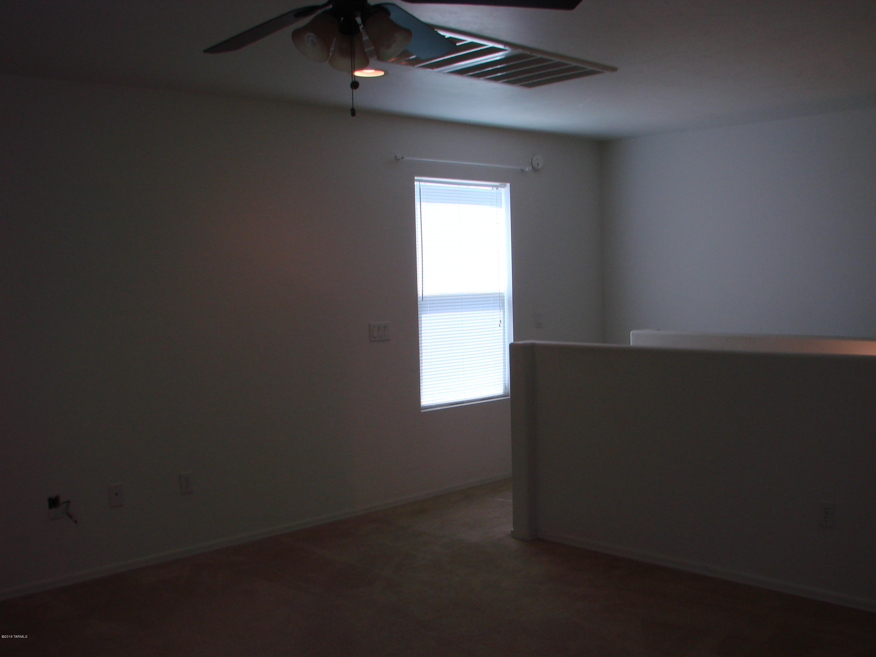 4948 W Calle Don Roberto