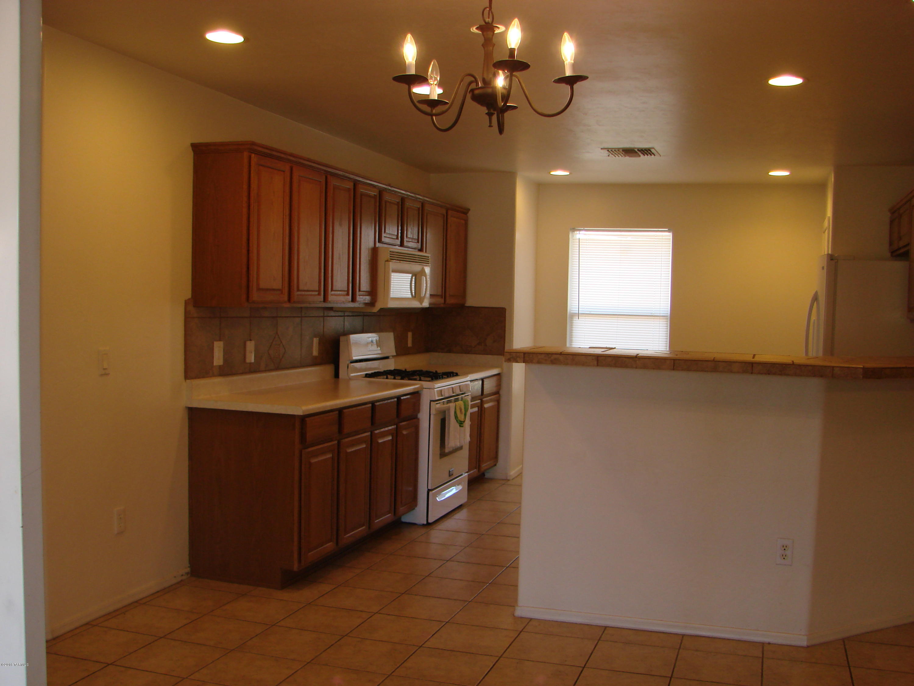 4948 W Calle Don Roberto