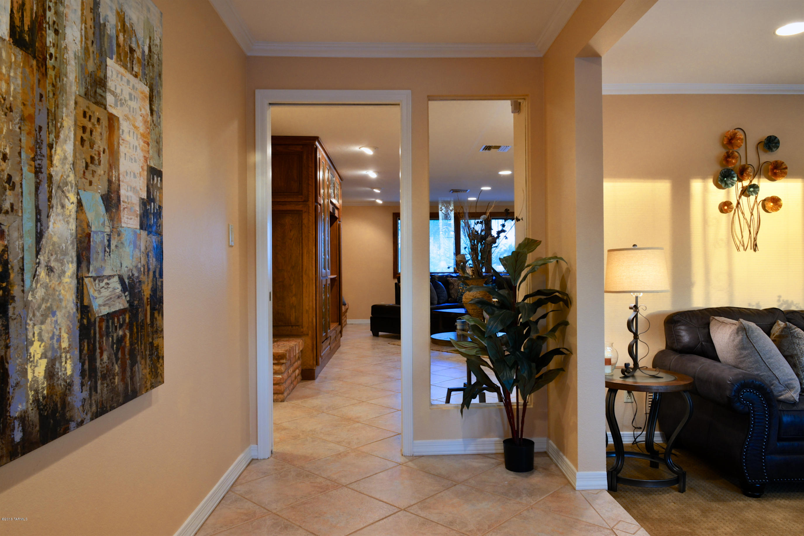 3524 N Calle Floreada