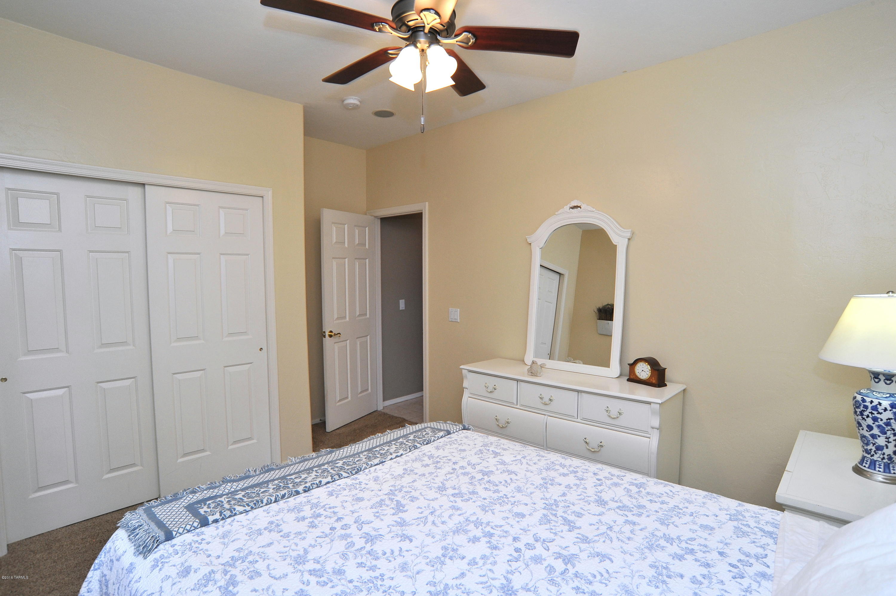 5462 W Red Rock Ridge Street