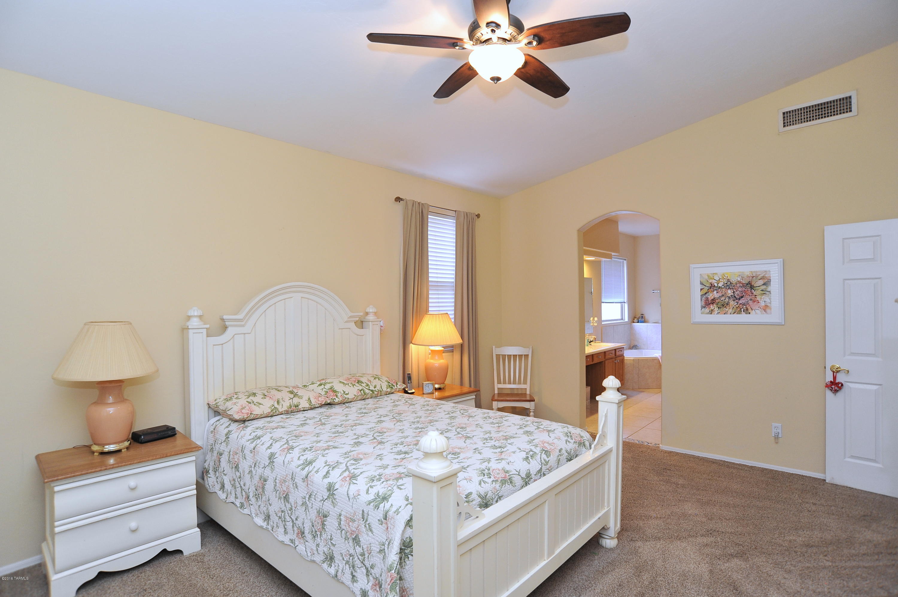 5462 W Red Rock Ridge Street