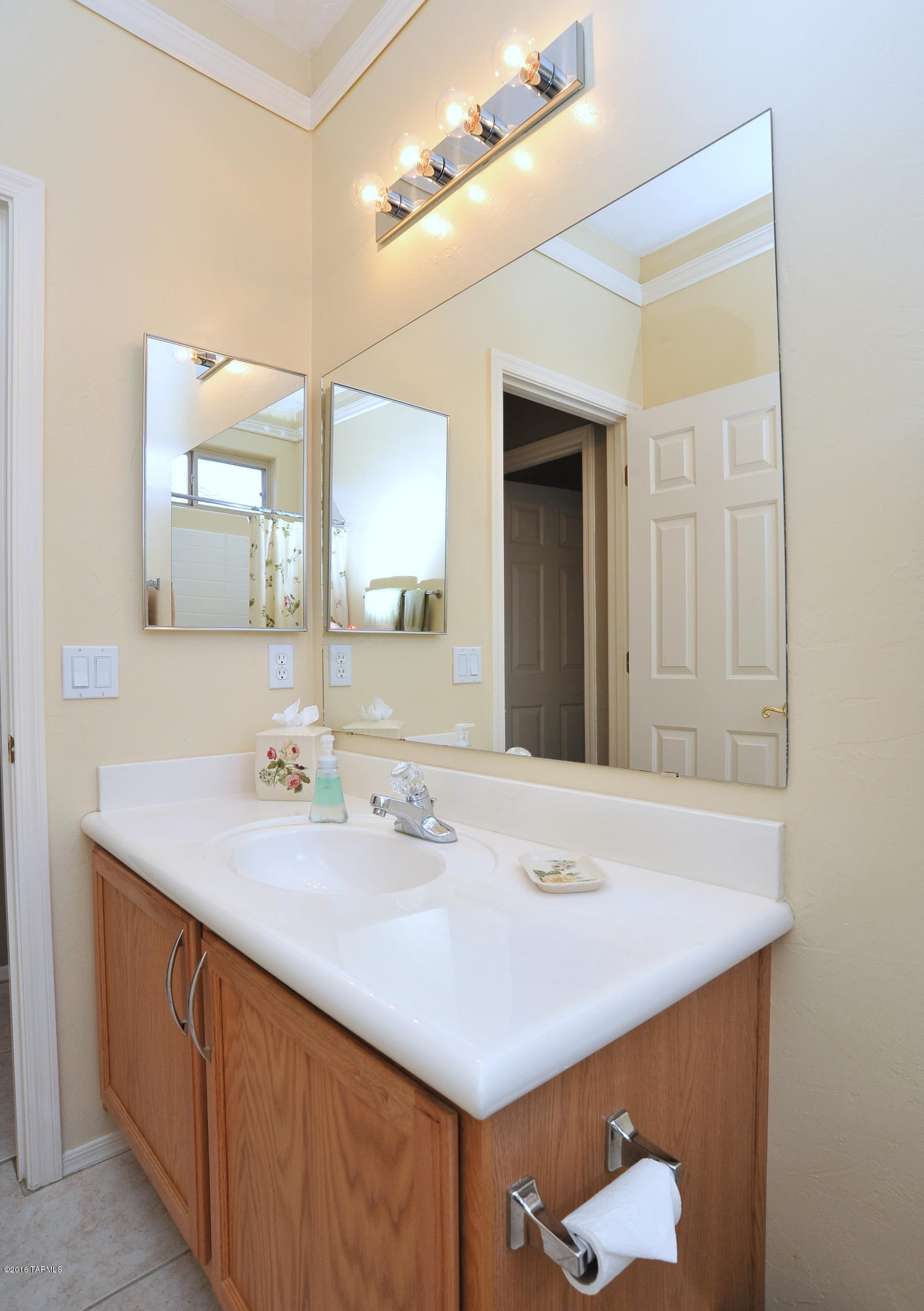 5462 W Red Rock Ridge Street