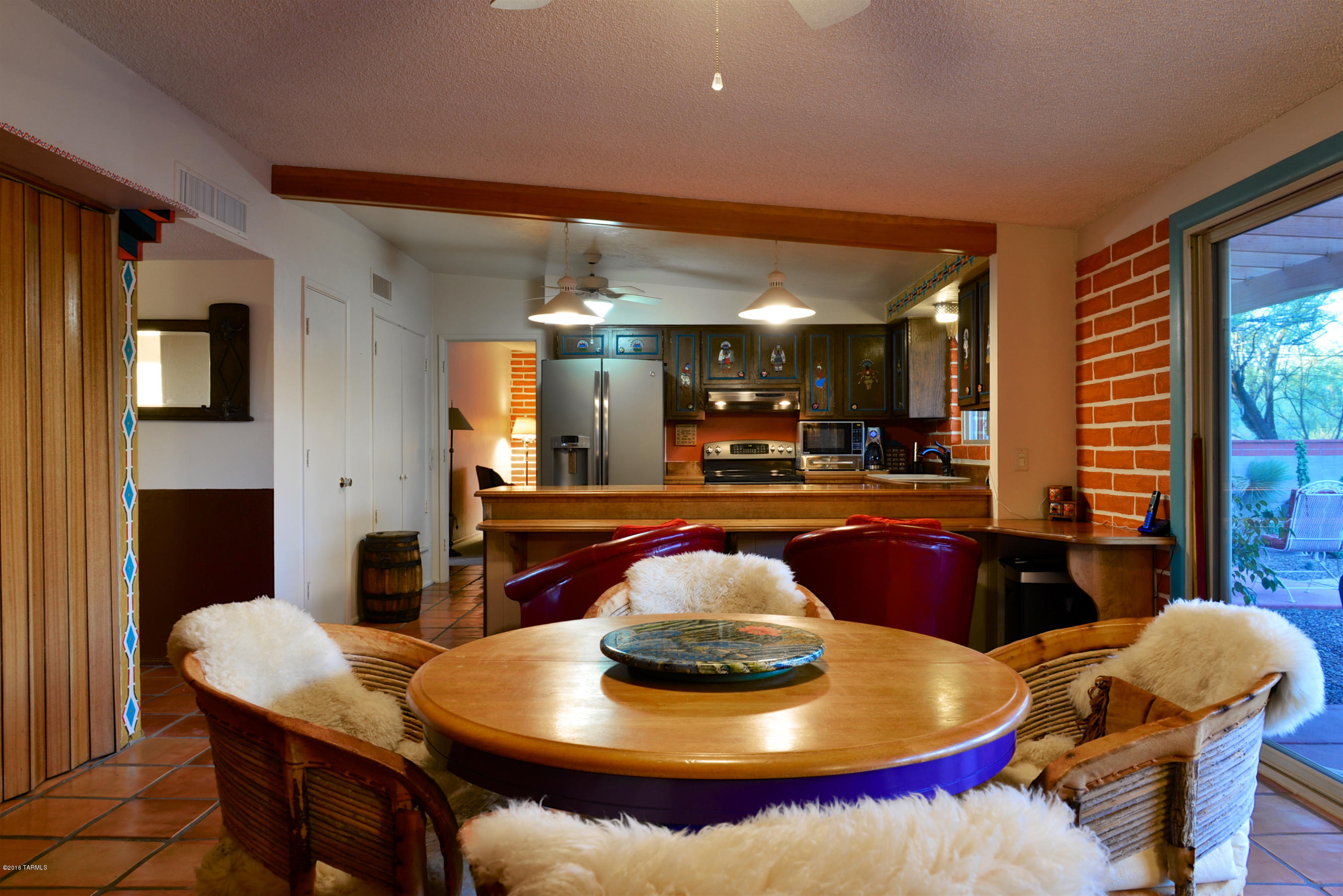 9060 N Calle Buena Vista