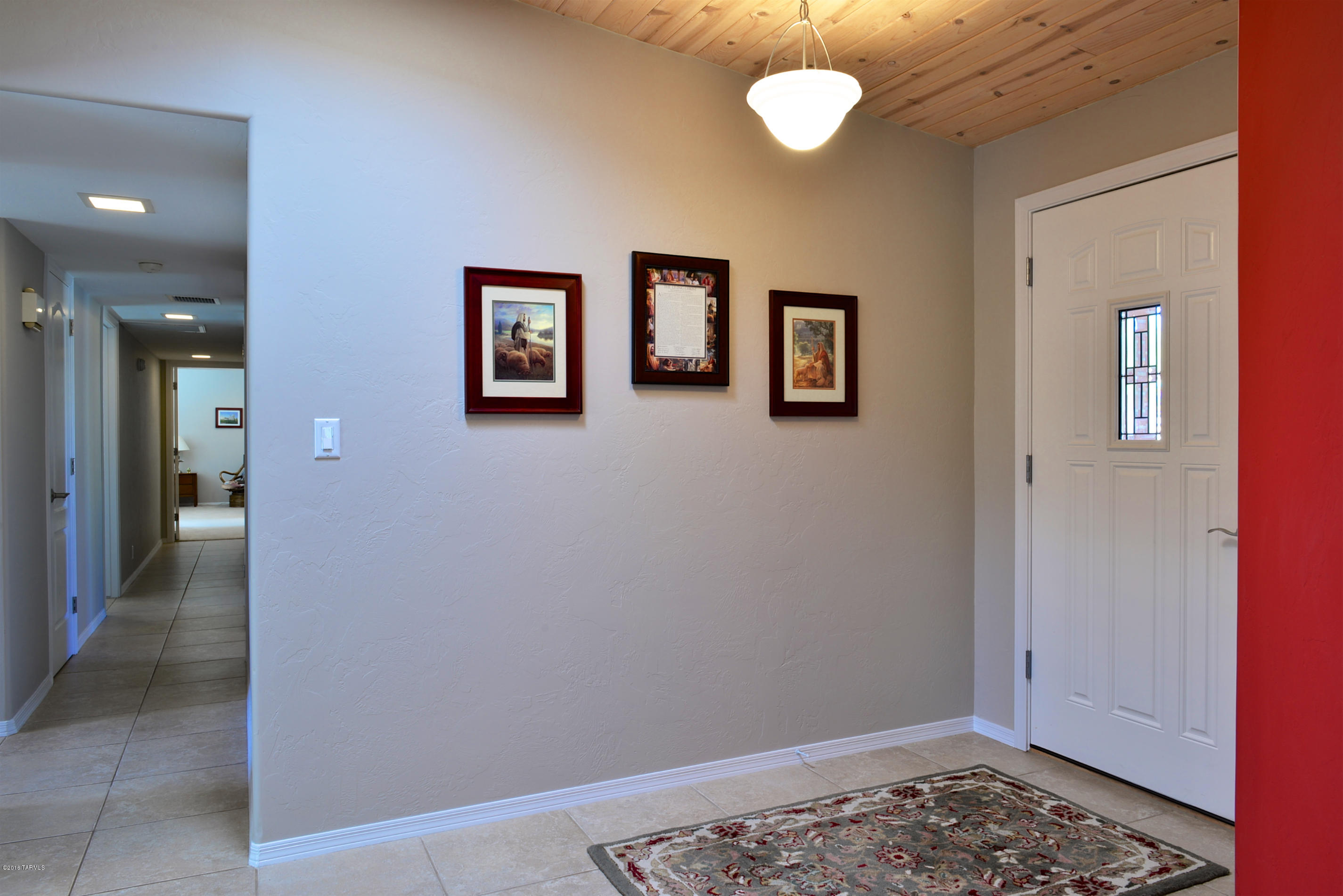 901 W Las Palmas Drive