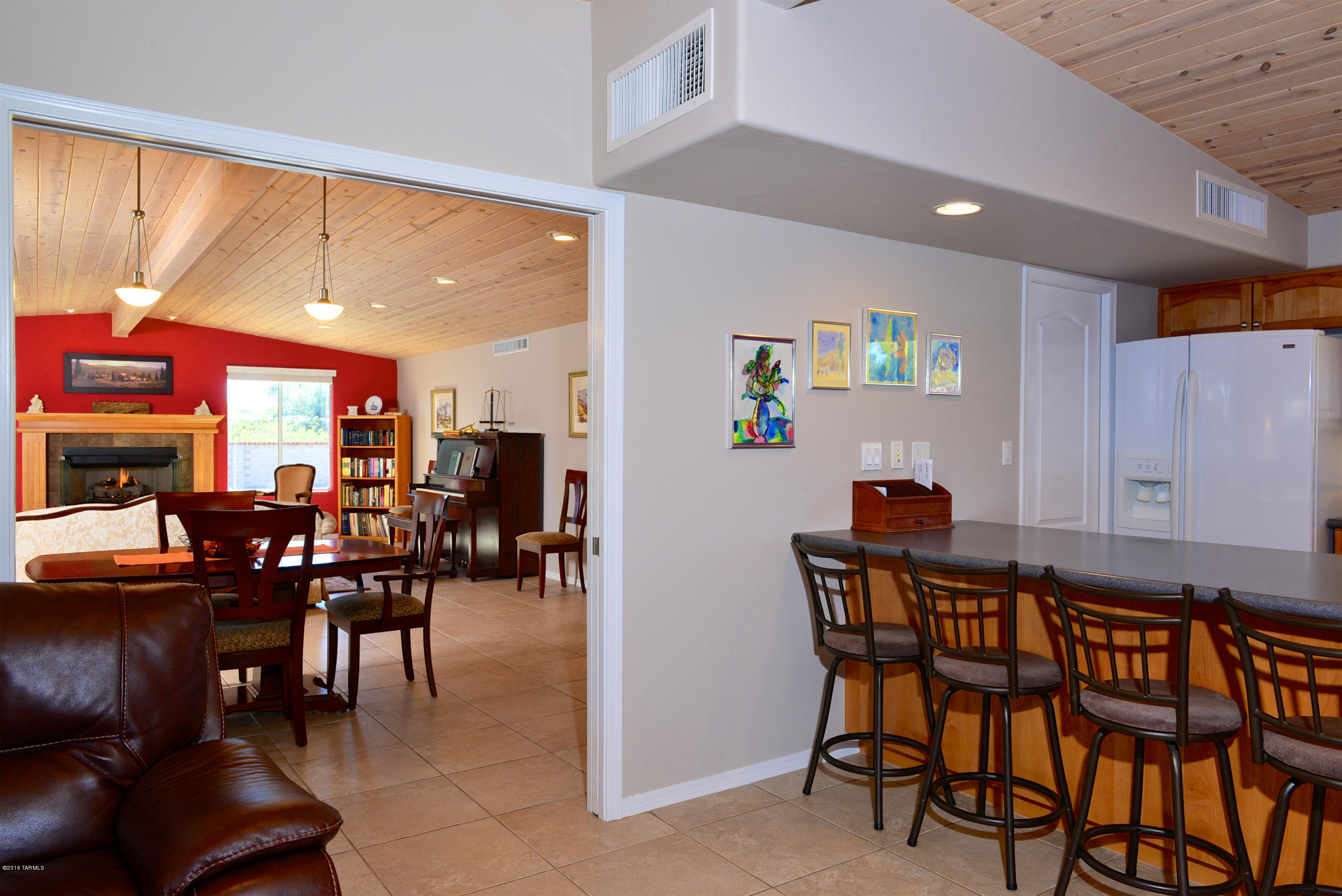 901 W Las Palmas Drive