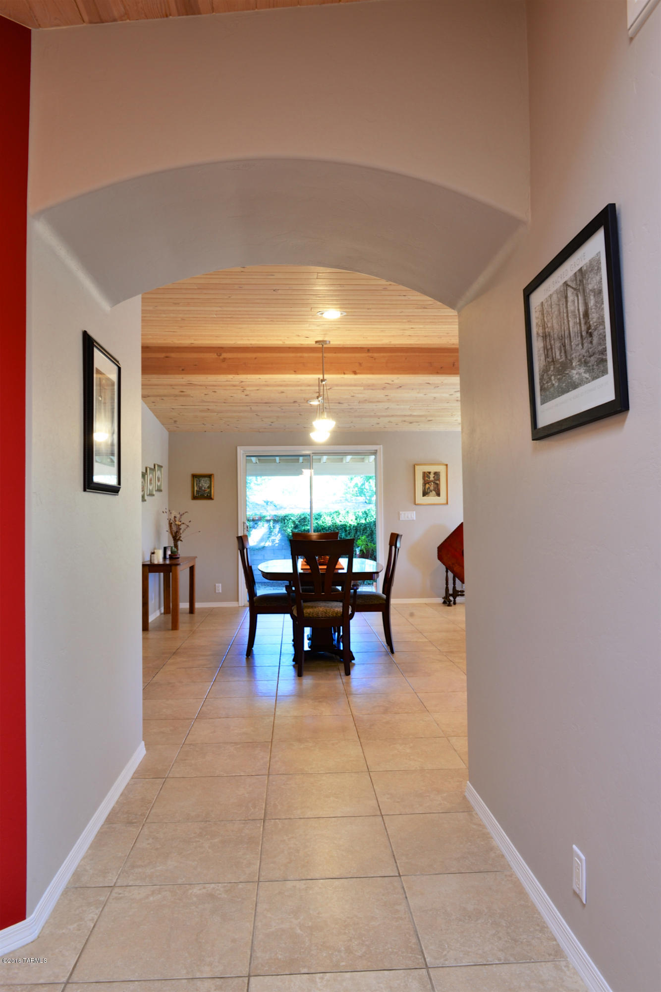 901 W Las Palmas Drive