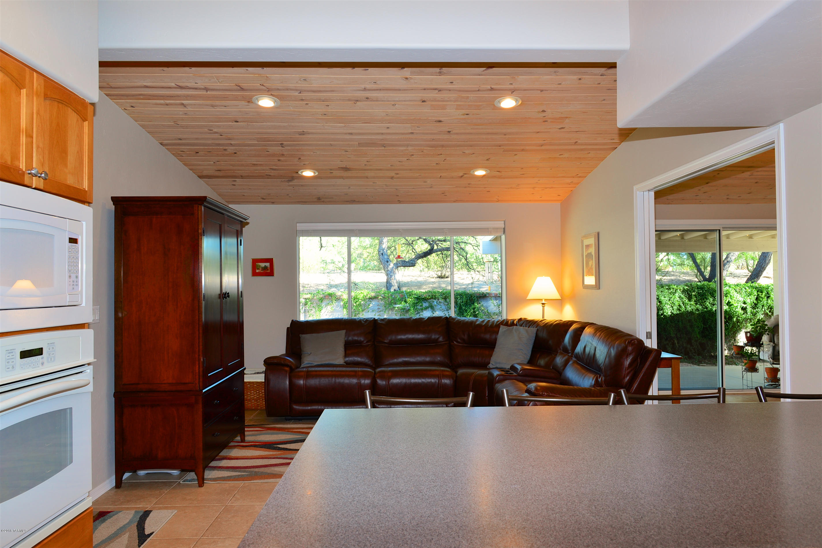 901 W Las Palmas Drive