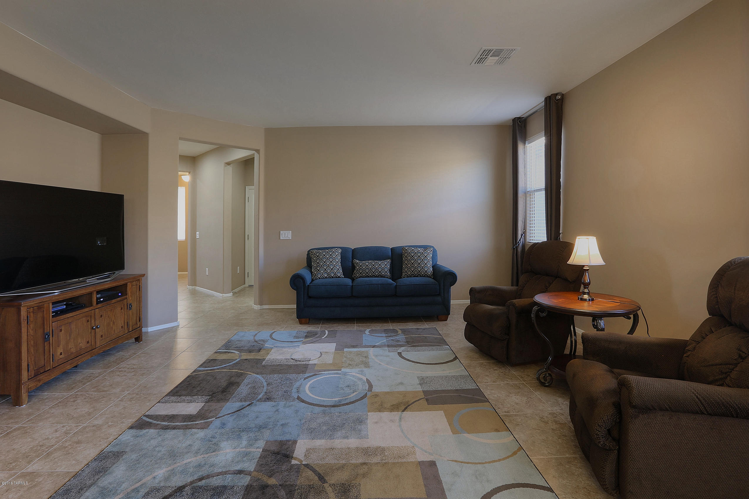 38996 S Running Roses Lane