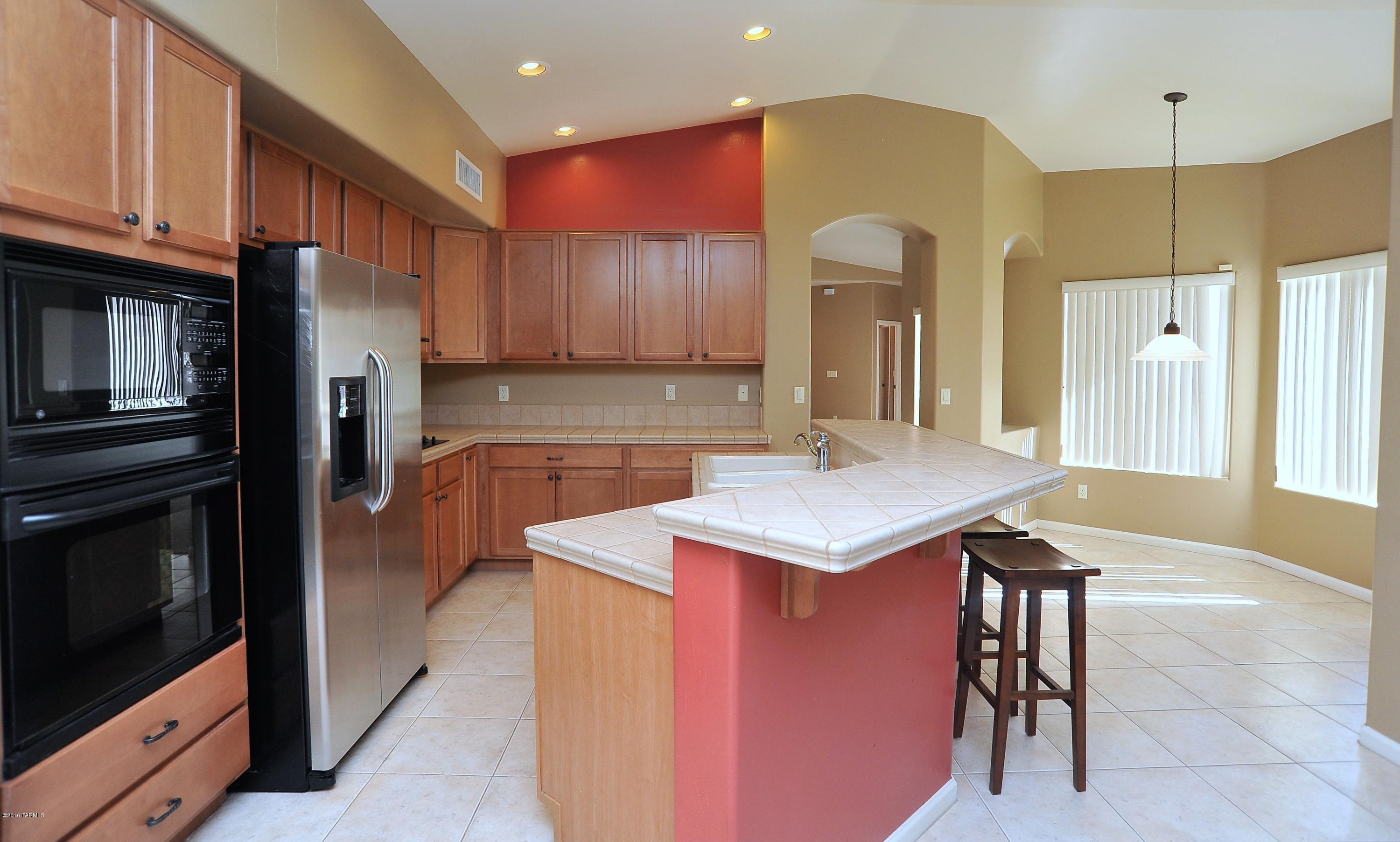 12923 N Eagleview Drive