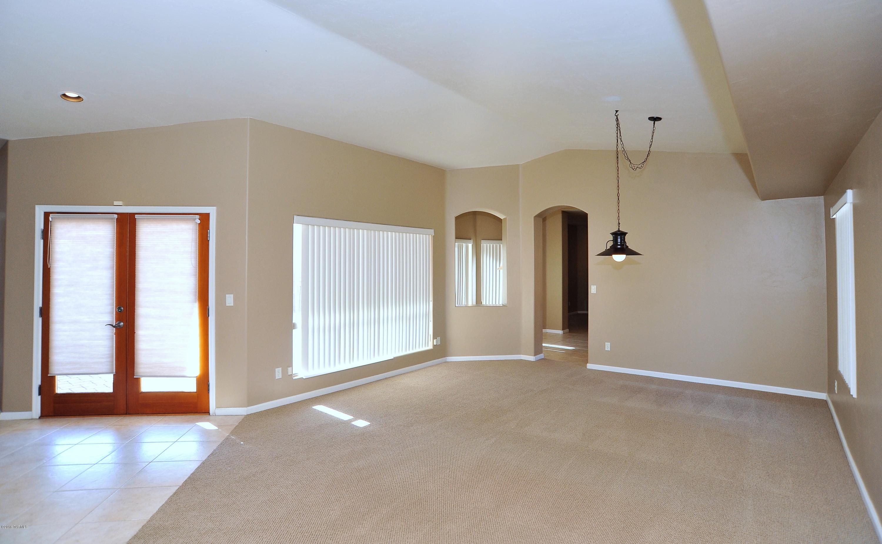 12923 N Eagleview Drive