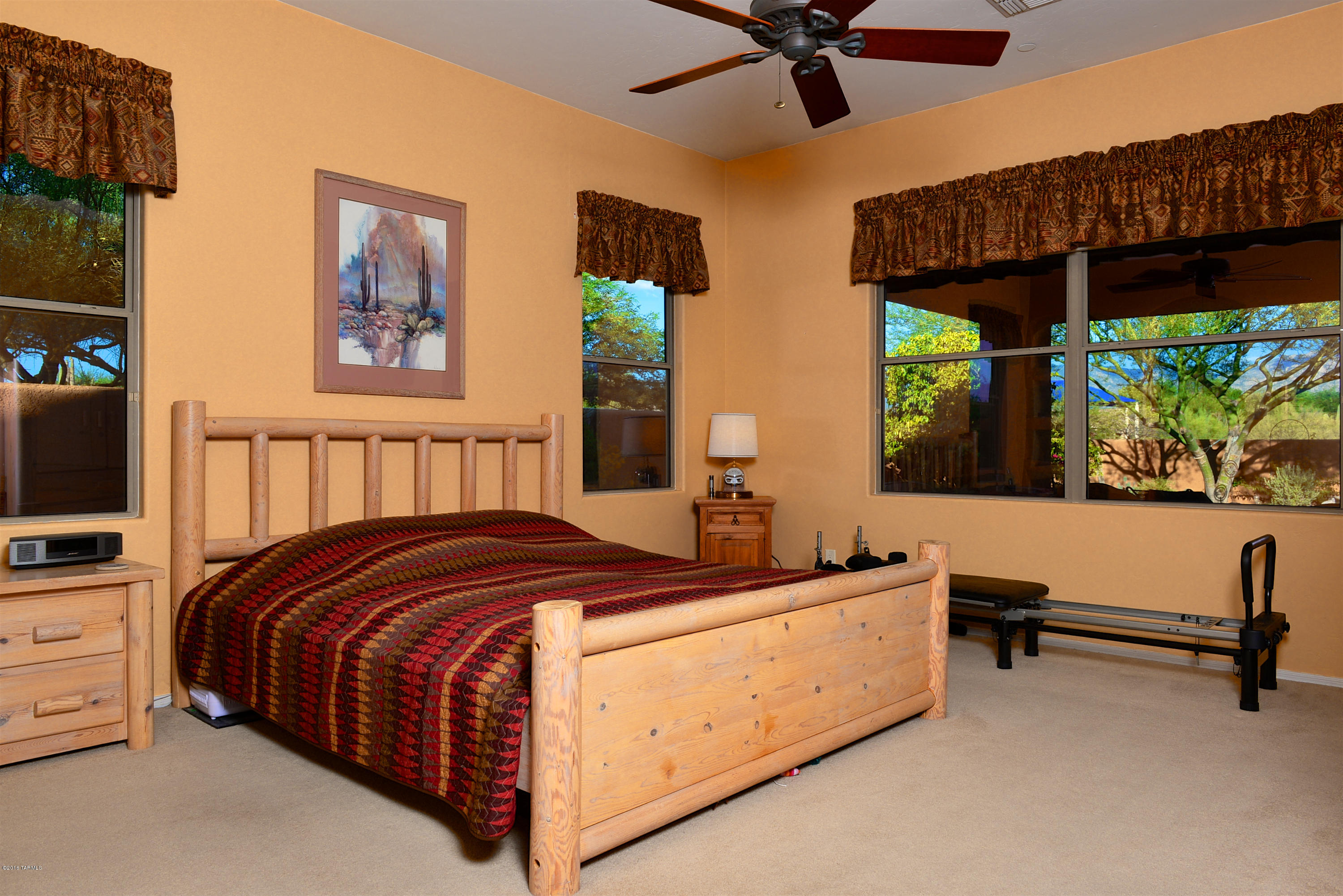 11810 N Whispering Ridge Drive