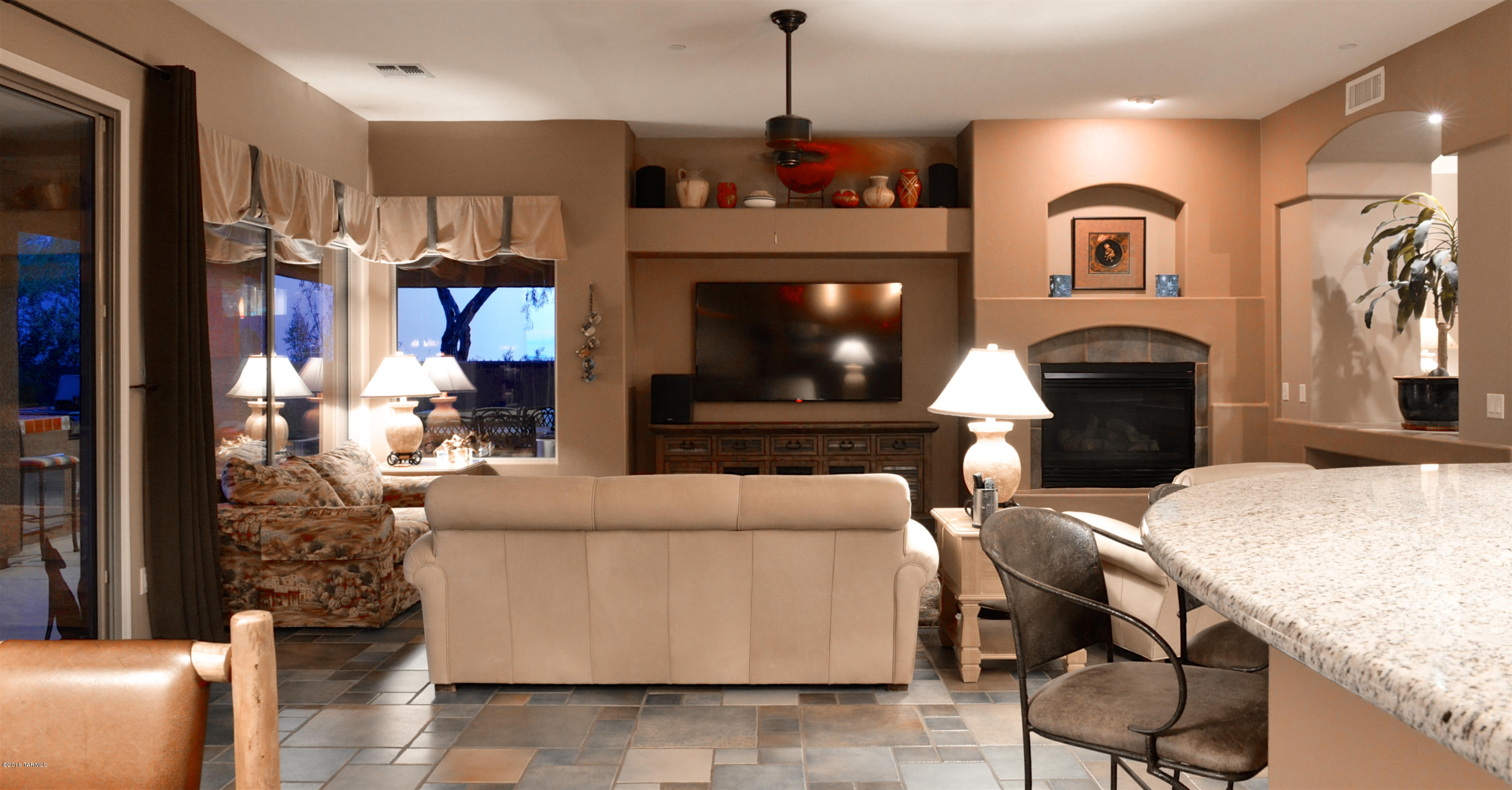 11810 N Whispering Ridge Drive