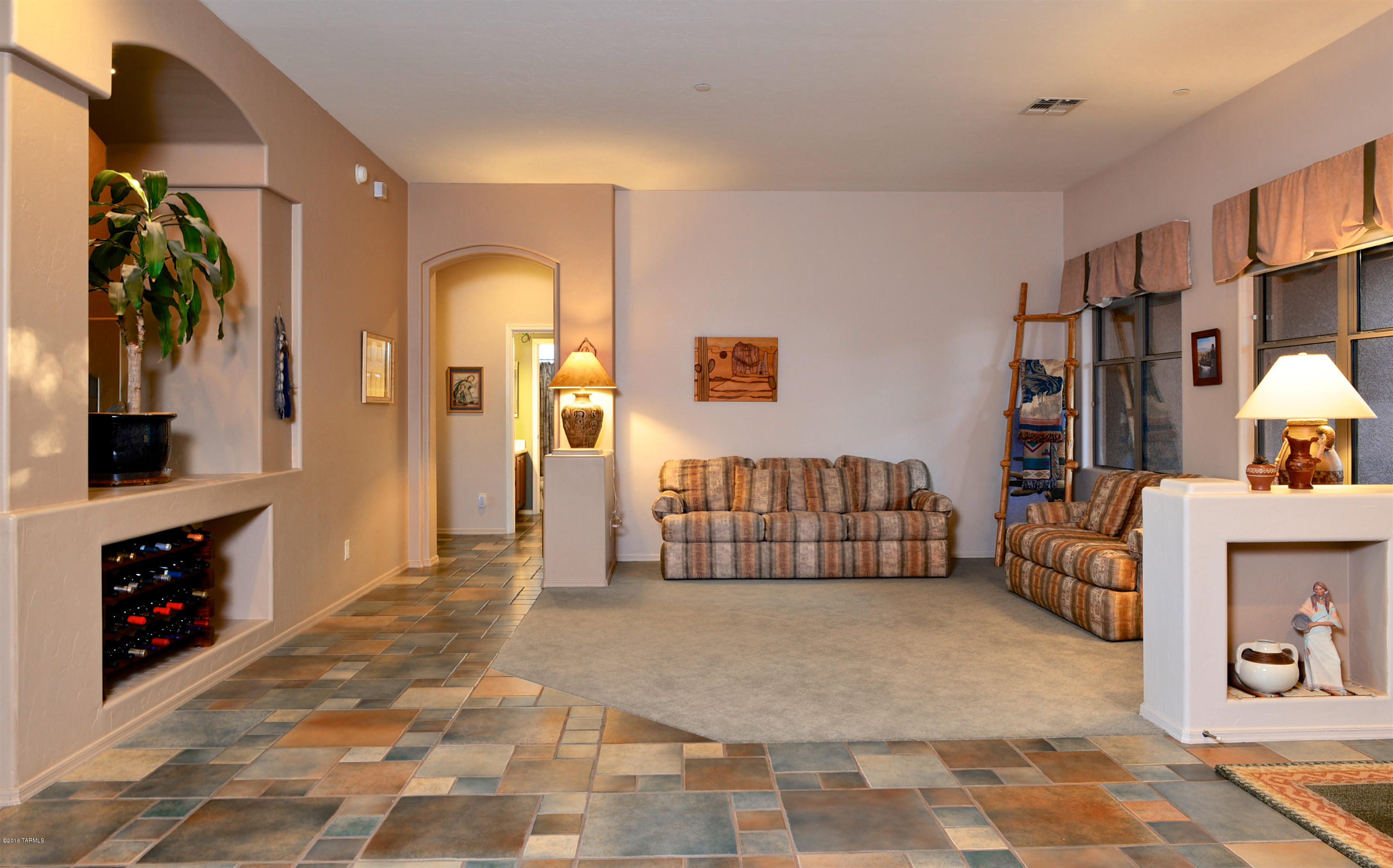 11810 N Whispering Ridge Drive