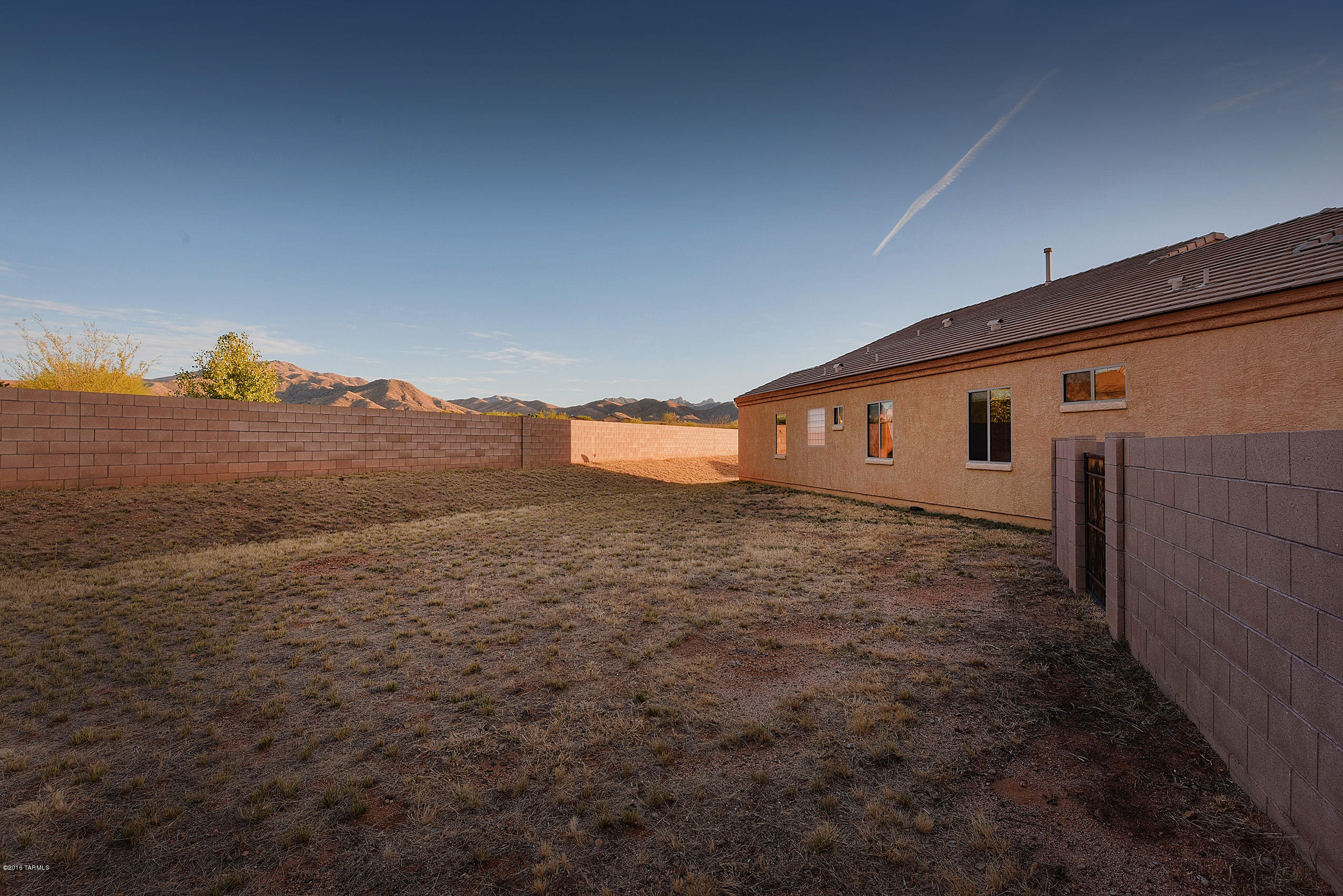 1089 S Chatfield Place