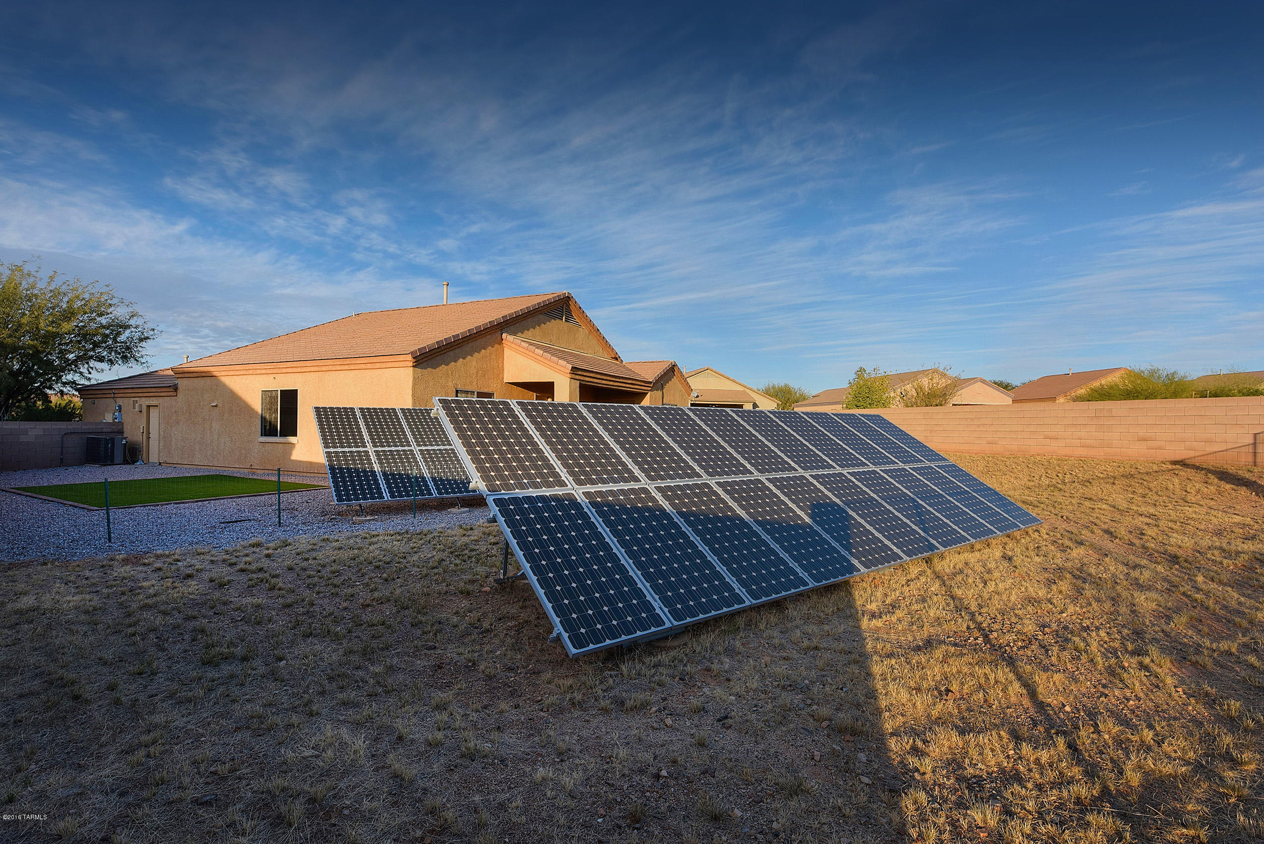 1089 S Chatfield Place