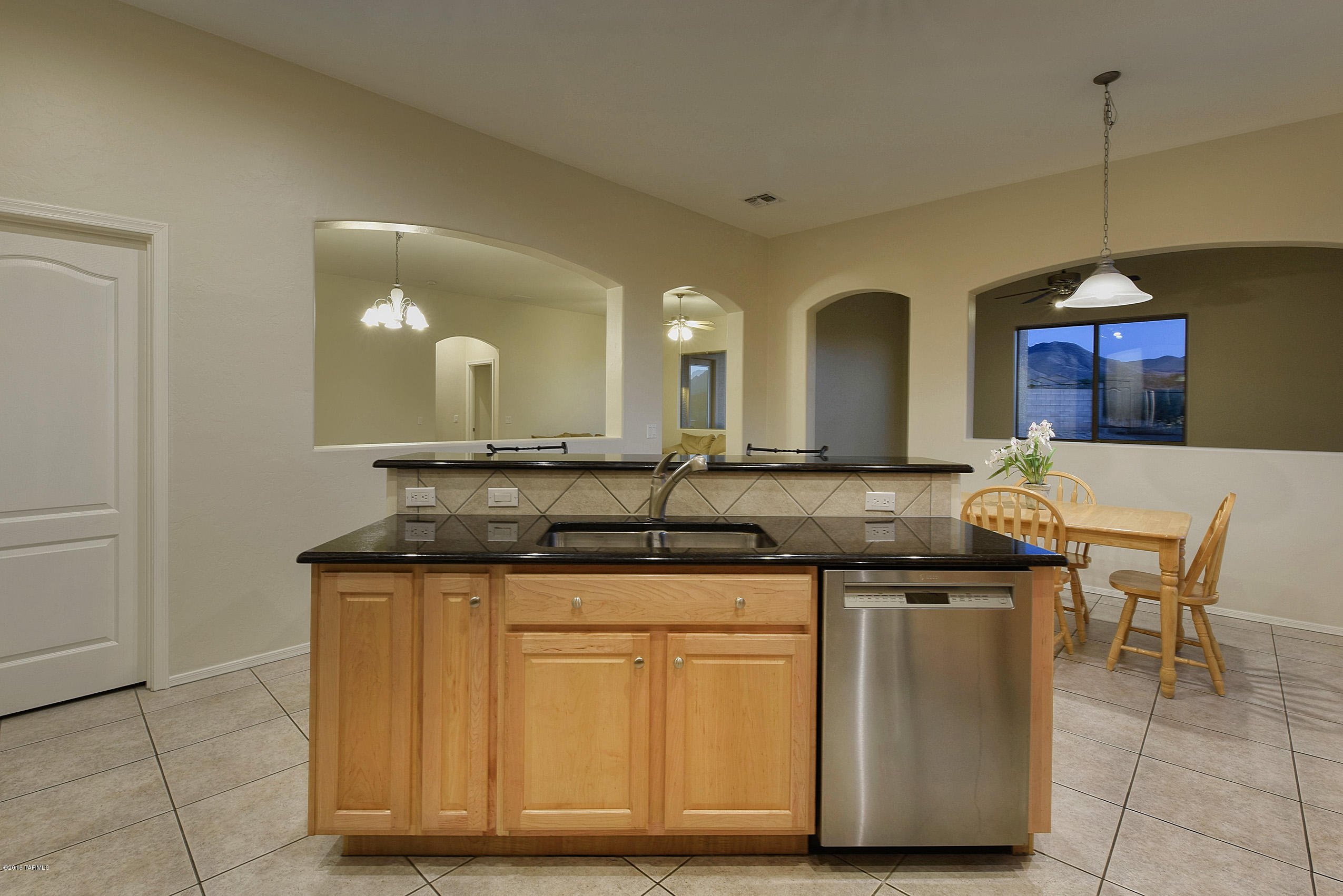 1089 S Chatfield Place