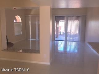 5545 N Via Velazquez