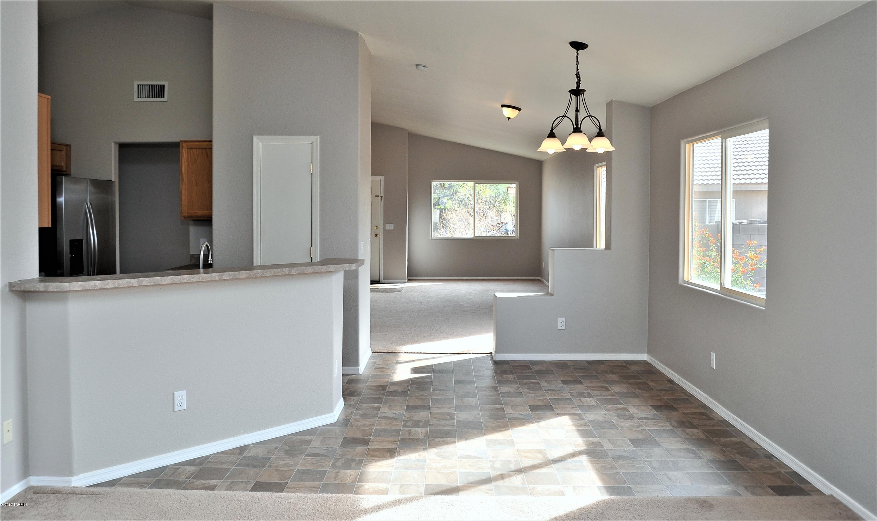 13287 N Hammerstone Lane