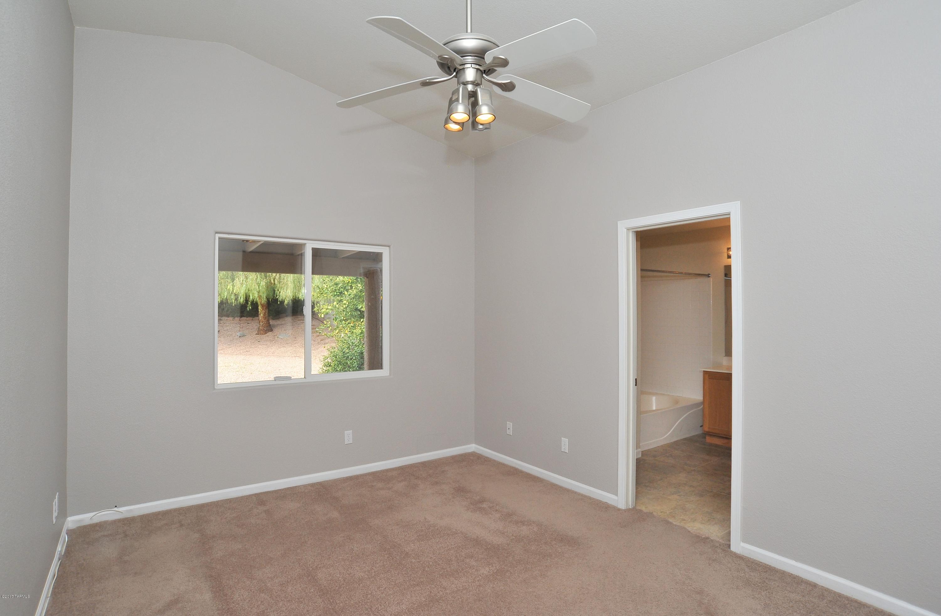 13287 N Hammerstone Lane