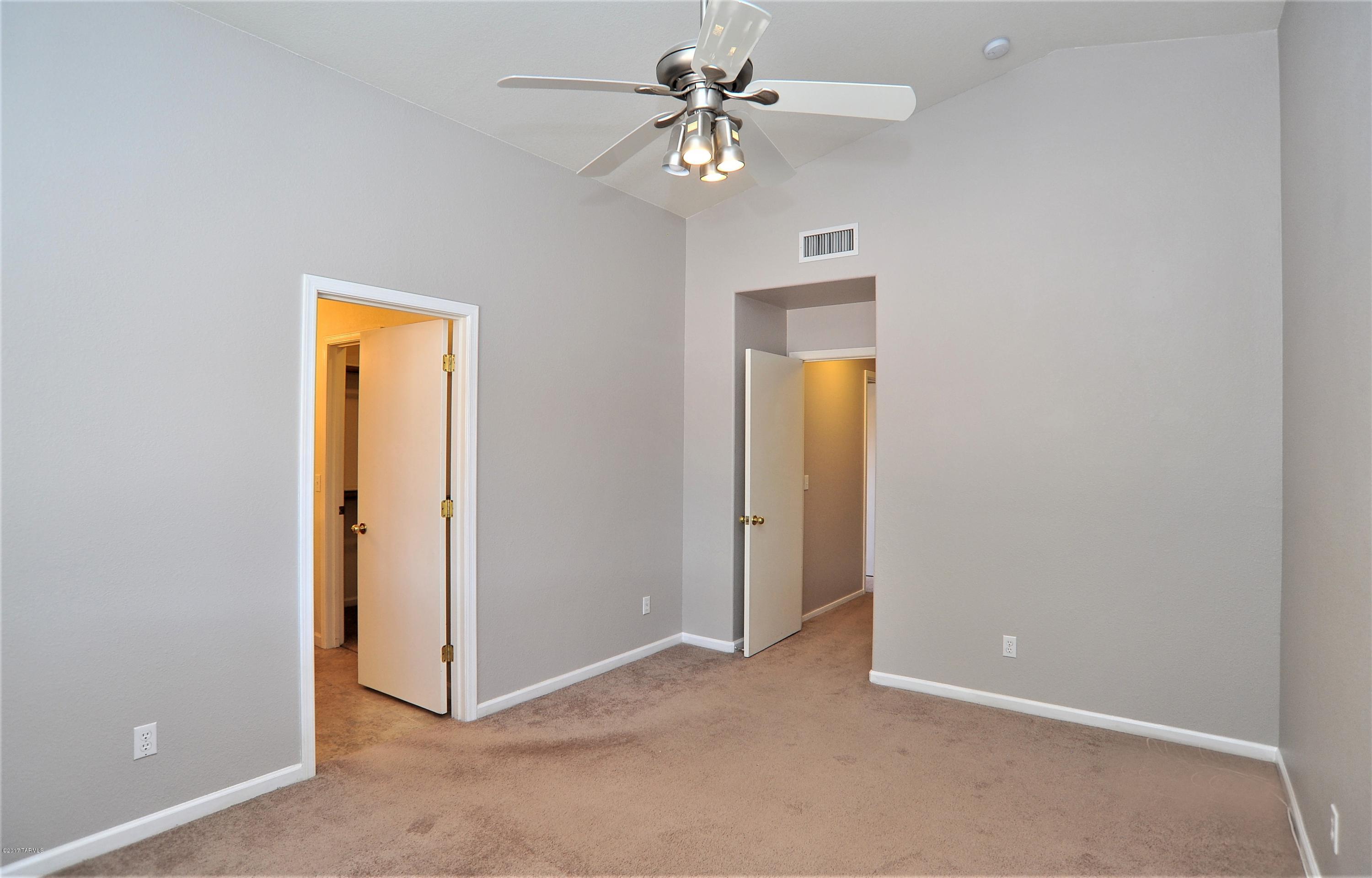 13287 N Hammerstone Lane