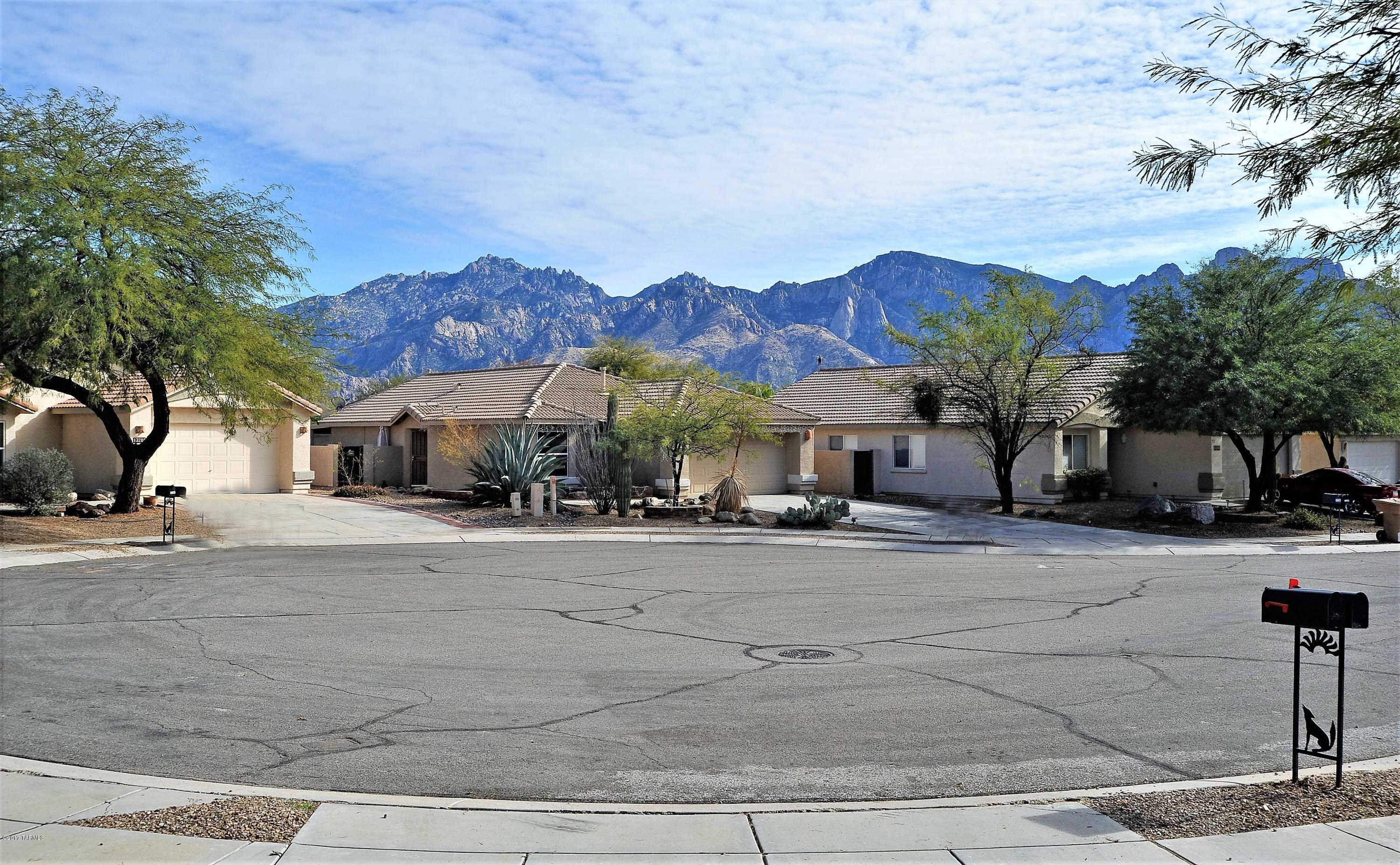 13287 N Hammerstone Lane