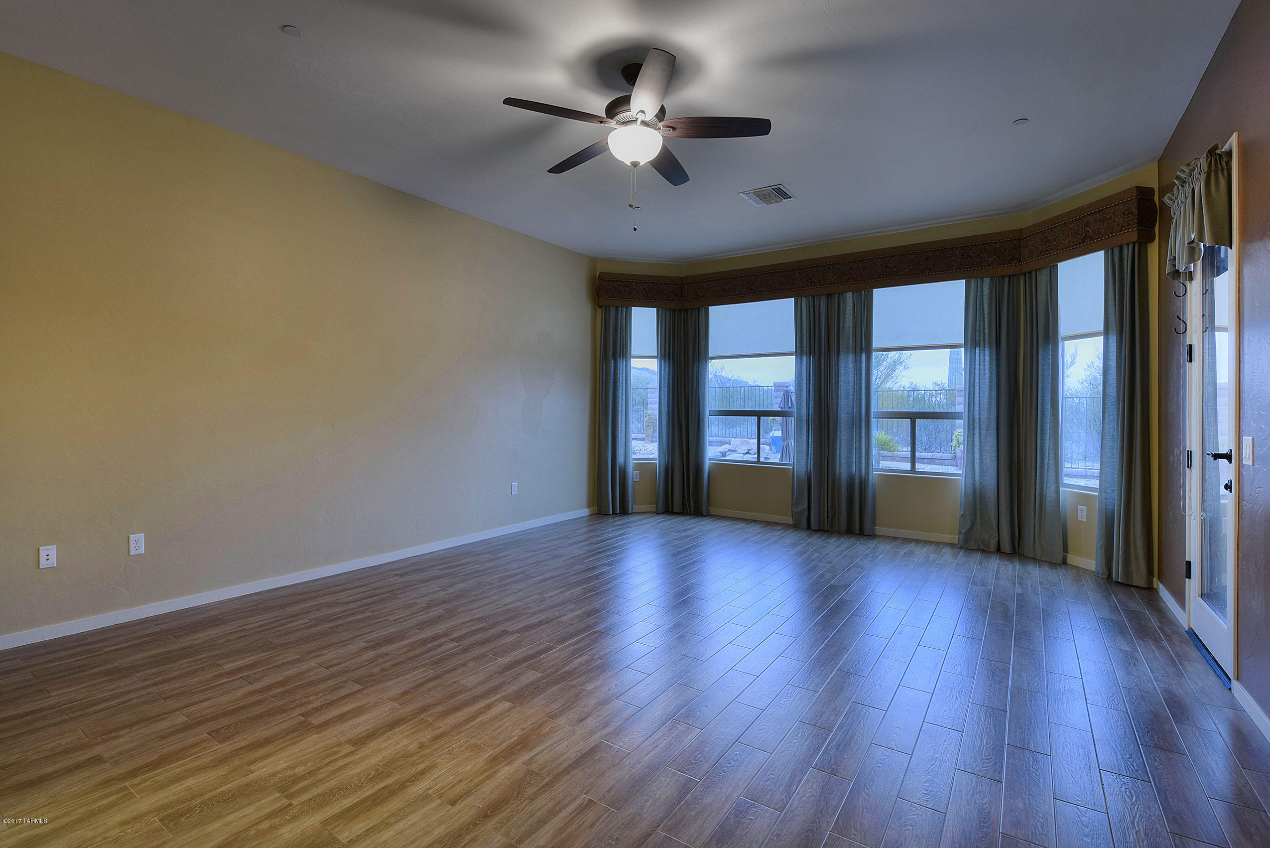 12474 N Fallen Shadows Drive