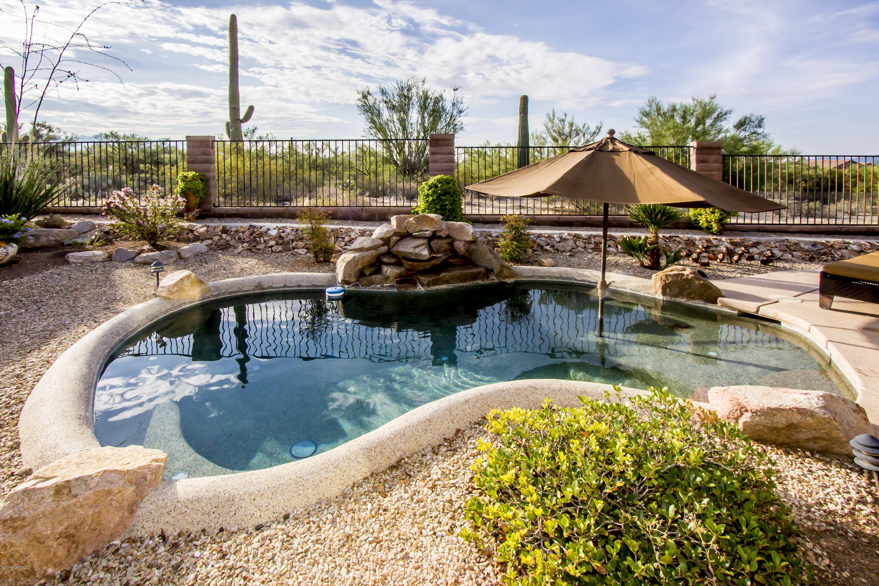 12474 N Fallen Shadows Drive